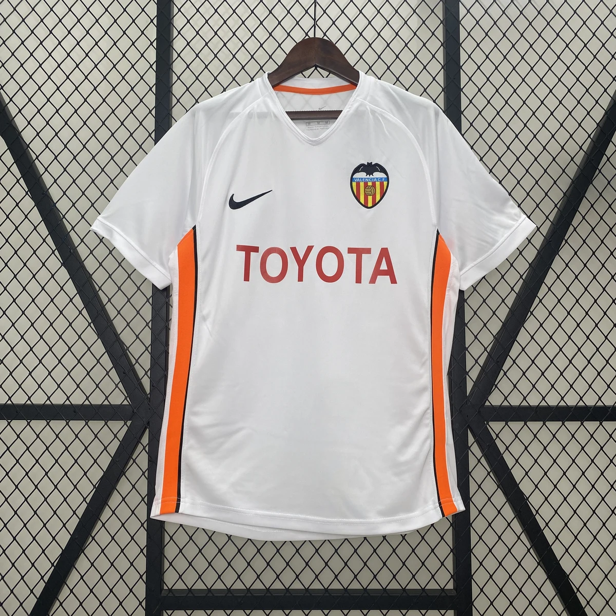 Tifoso Store Maglie da Calcio Valencia 2006/07 maglia retro bianca
