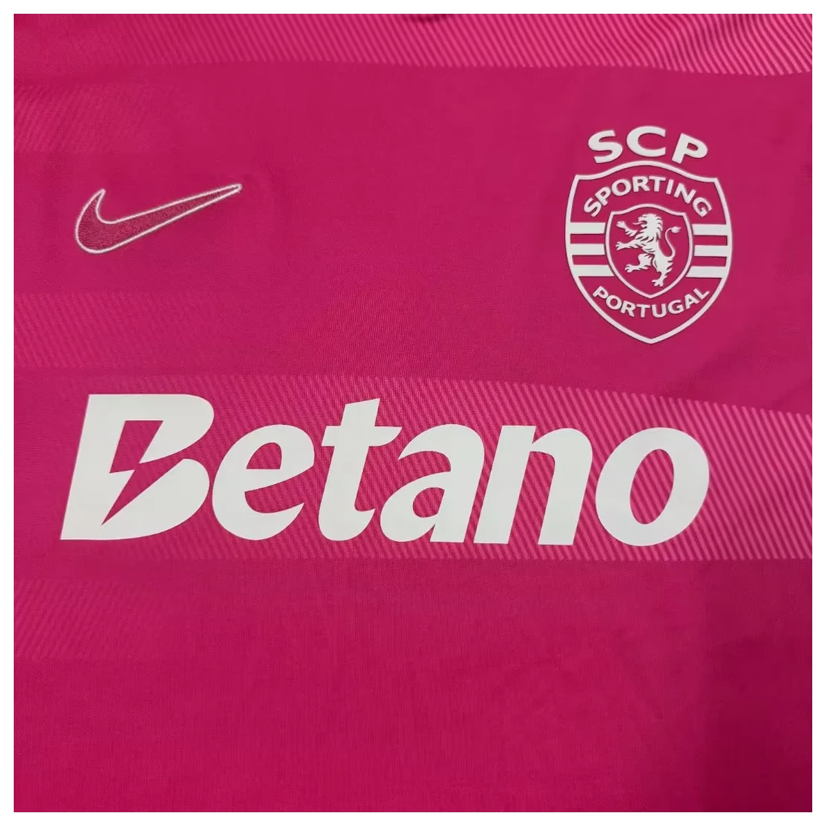 Tifoso Store Maglie da Calcio Sporting CP Rosa 2026/27 maglia rosa