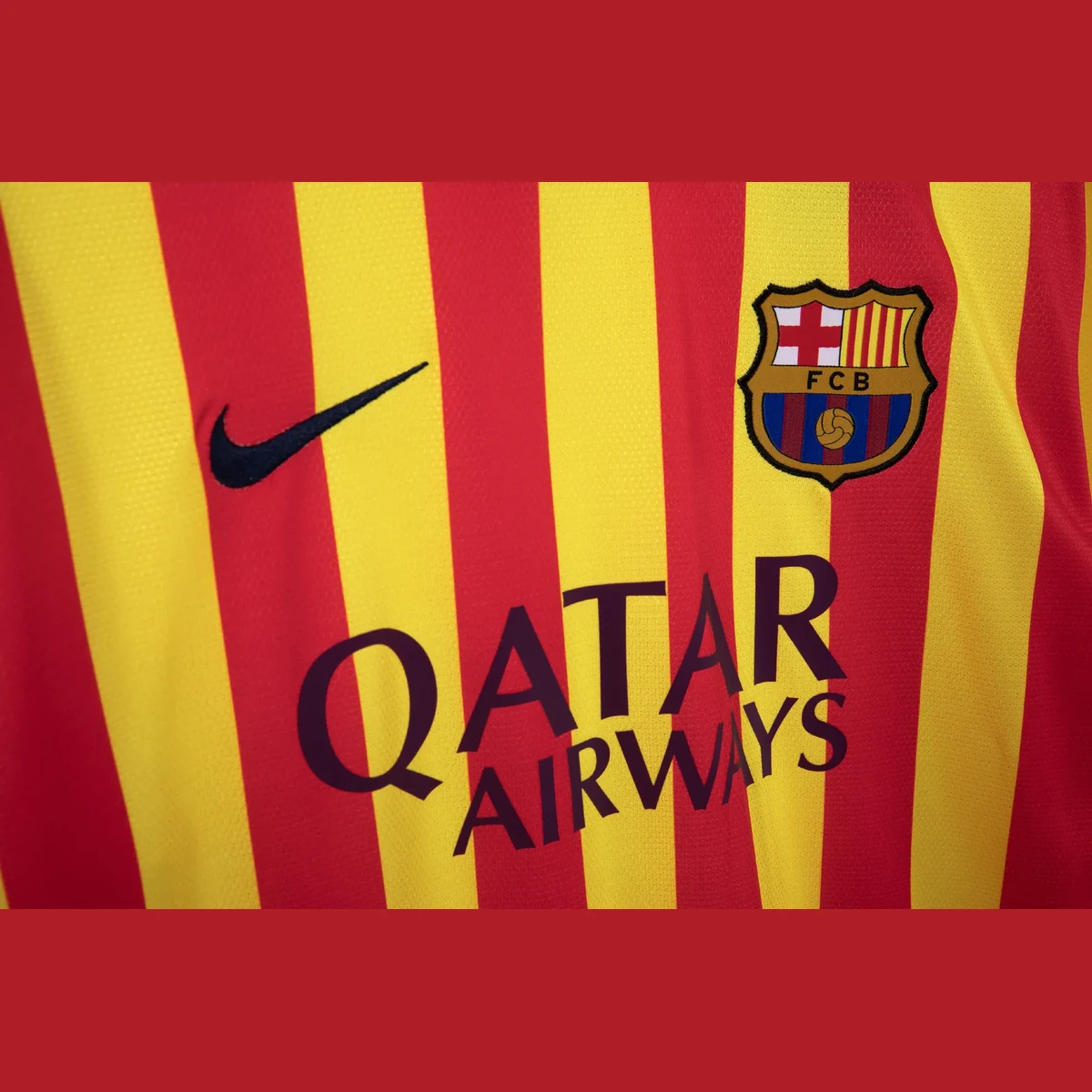Barcellona 2013/14 seconda maglia retro senyera righe giallorosse