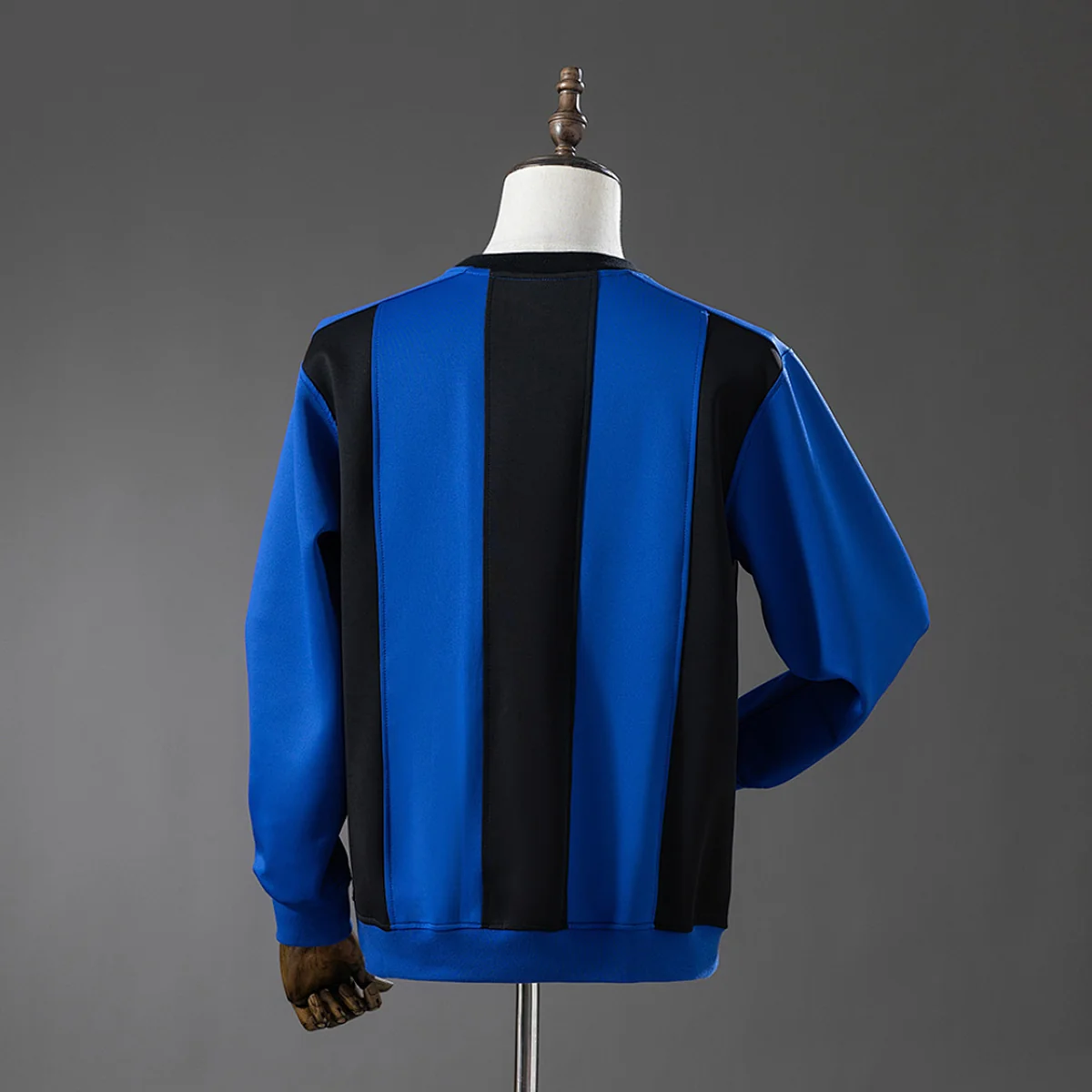 Tifoso Store Inter 2025/26 Felpa Girocollo Blu Strisce Nere
