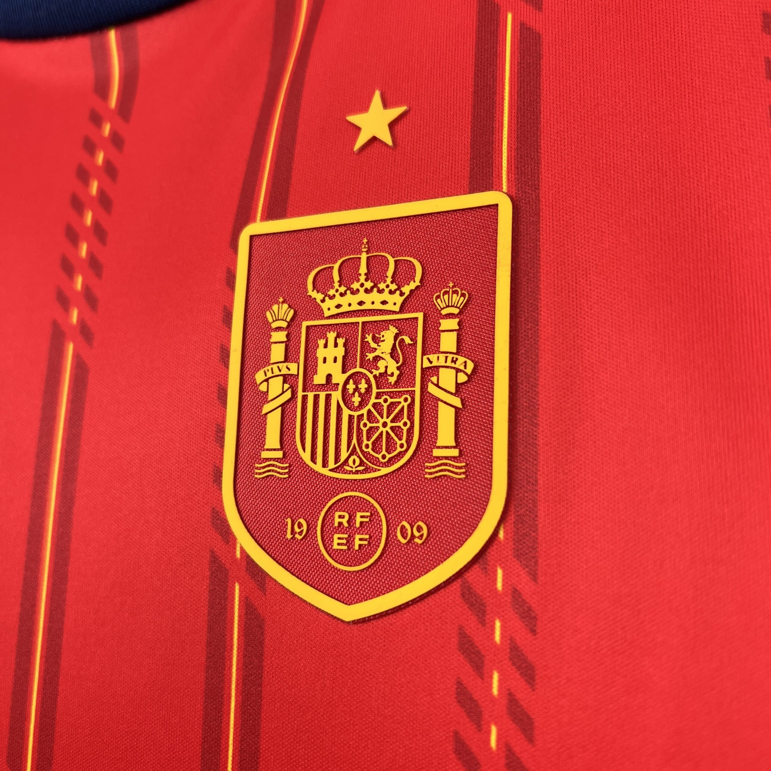 Tifoso Store Spagna Home 2026 maglia bambino + pantaloncini