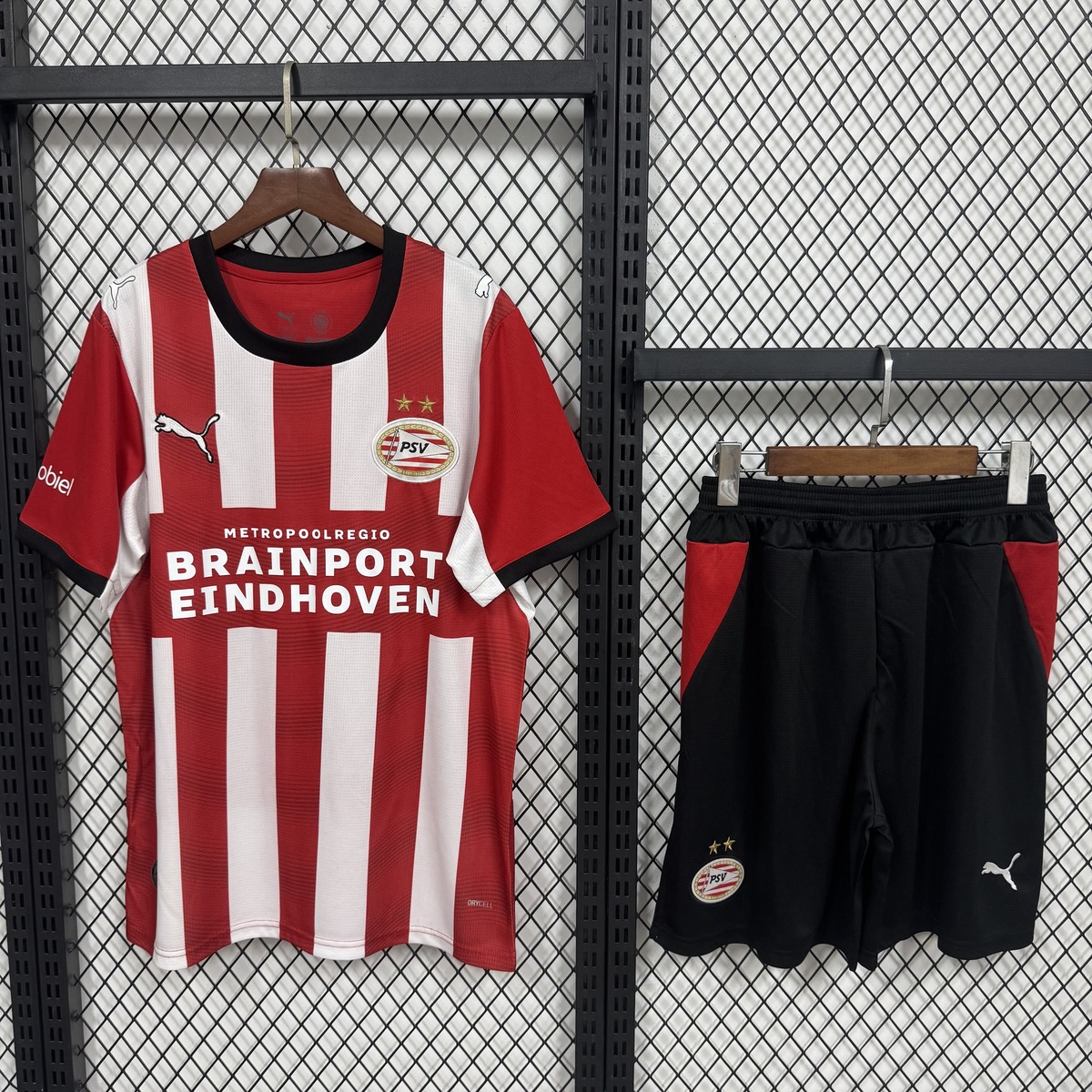 PSV Eindhoven Home 2026/27 completo maglia strisce biancorosse