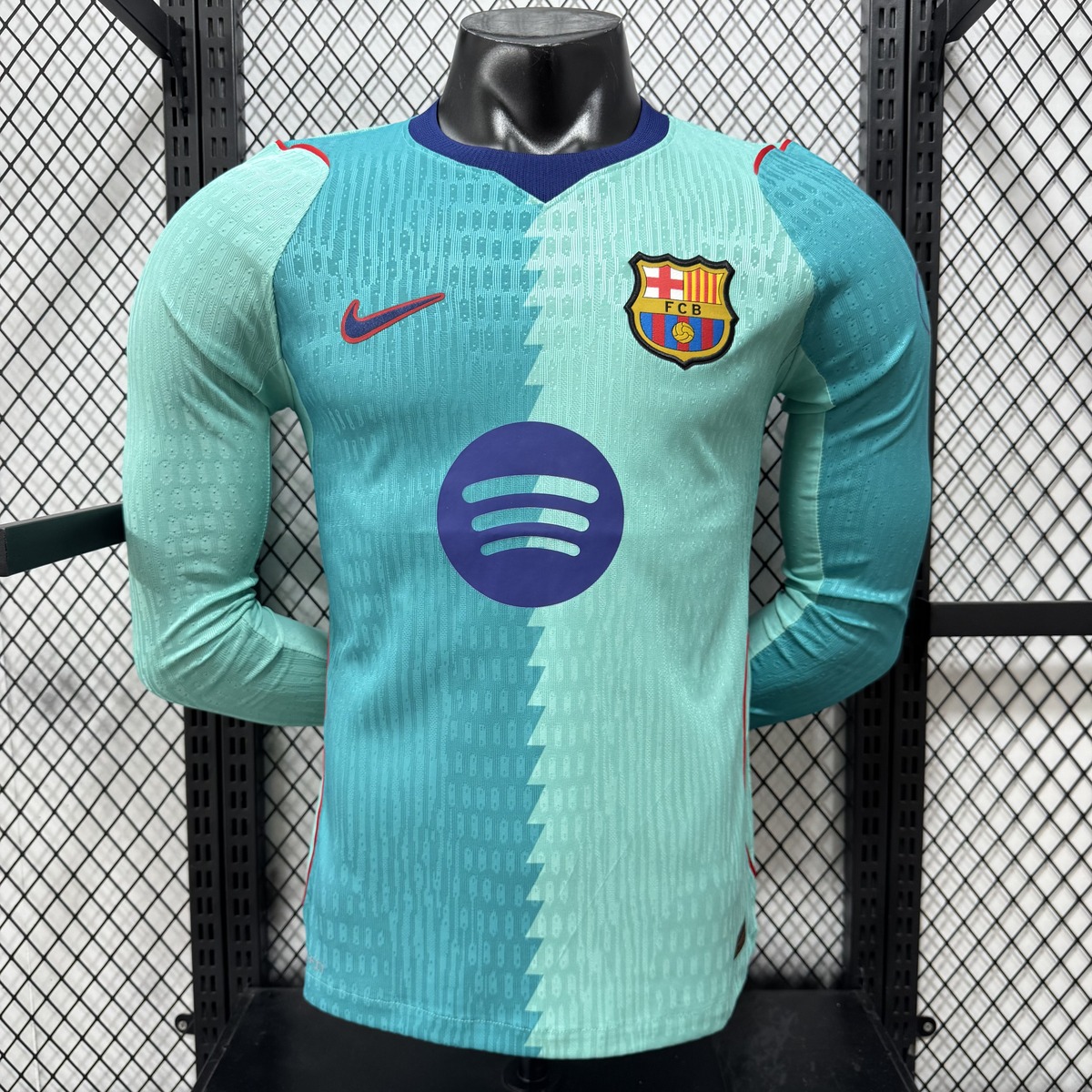 Tifoso Store Barcellona Terza Maglia 2026/27 manica lunga verde