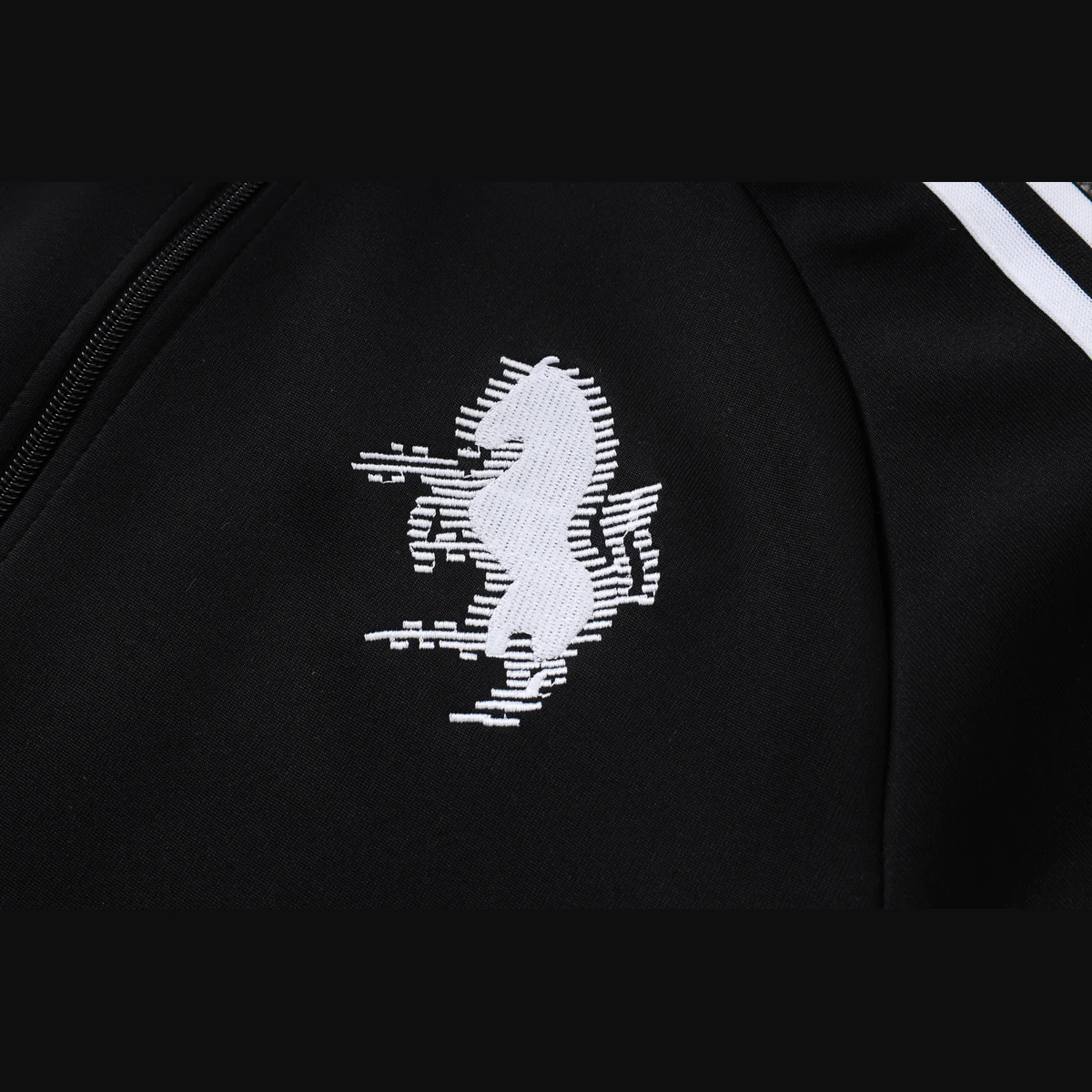 Juventus 2026/27 tuta nera full zip colletto bianco giacca+pantaloni