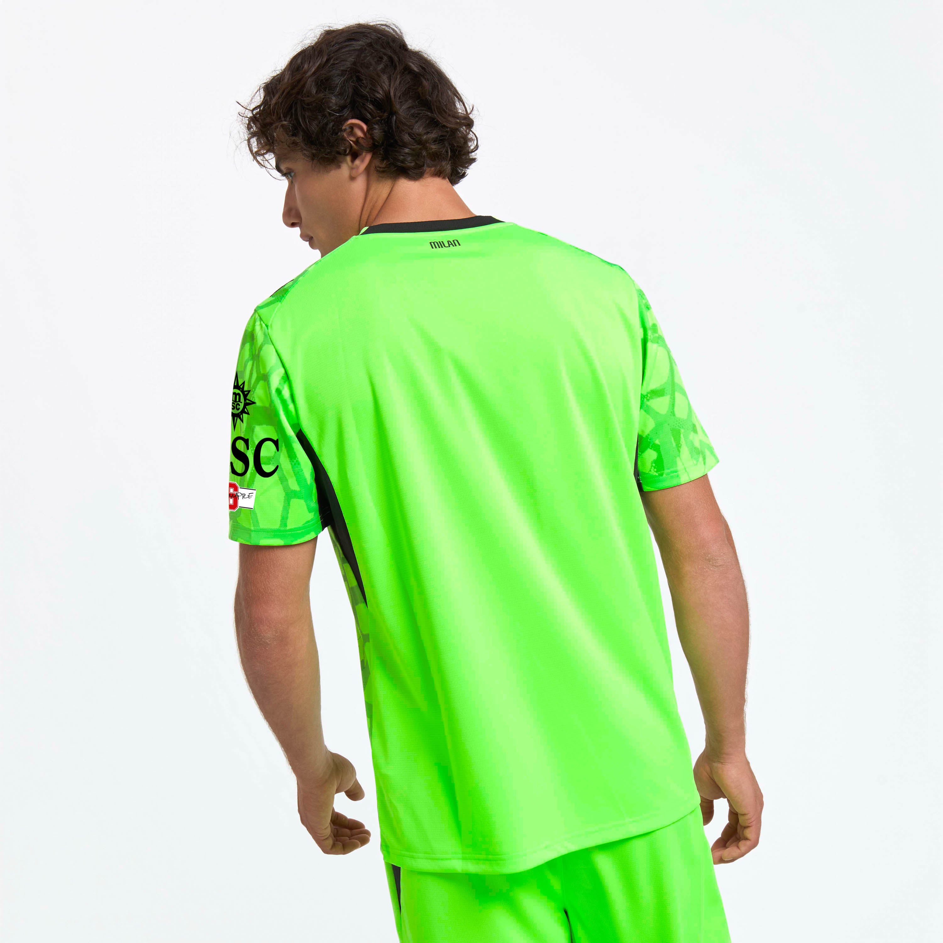Milan Goalkeeper Third 2026/27 maglia portiere uomo riciclata