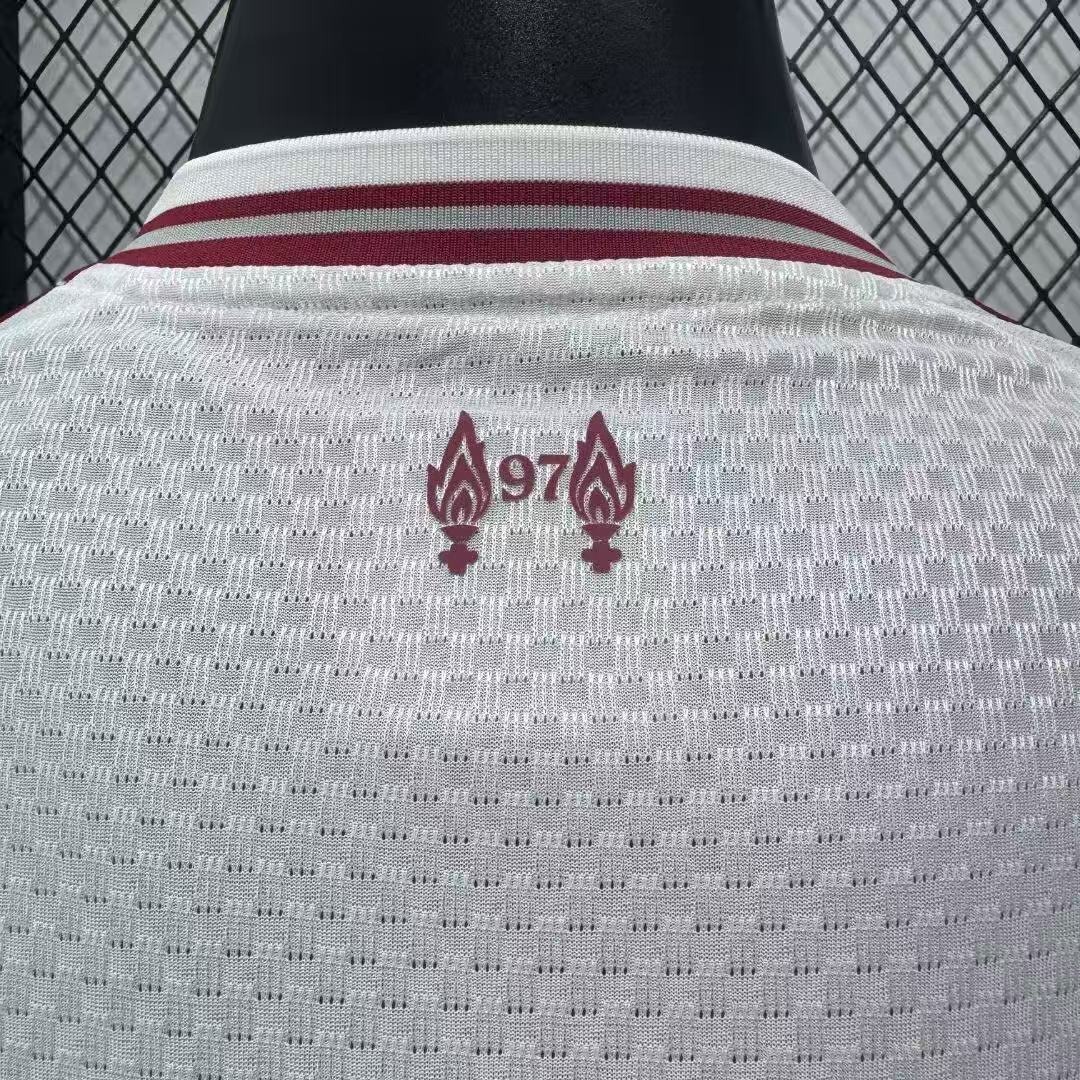 Liverpool 2026/27 seconda maglia gara player bianca S-XXL