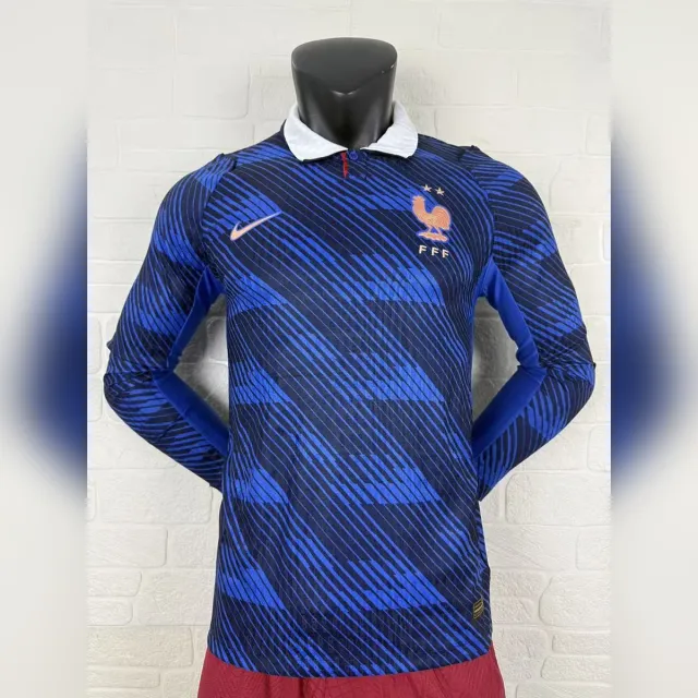 Tifoso Store Player Version Francia Manica Lunga 2026/27 maglia blu