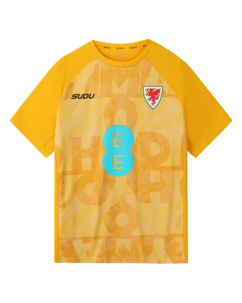 Wales SUDU 2026-27 t-shirt pre match away gialla
