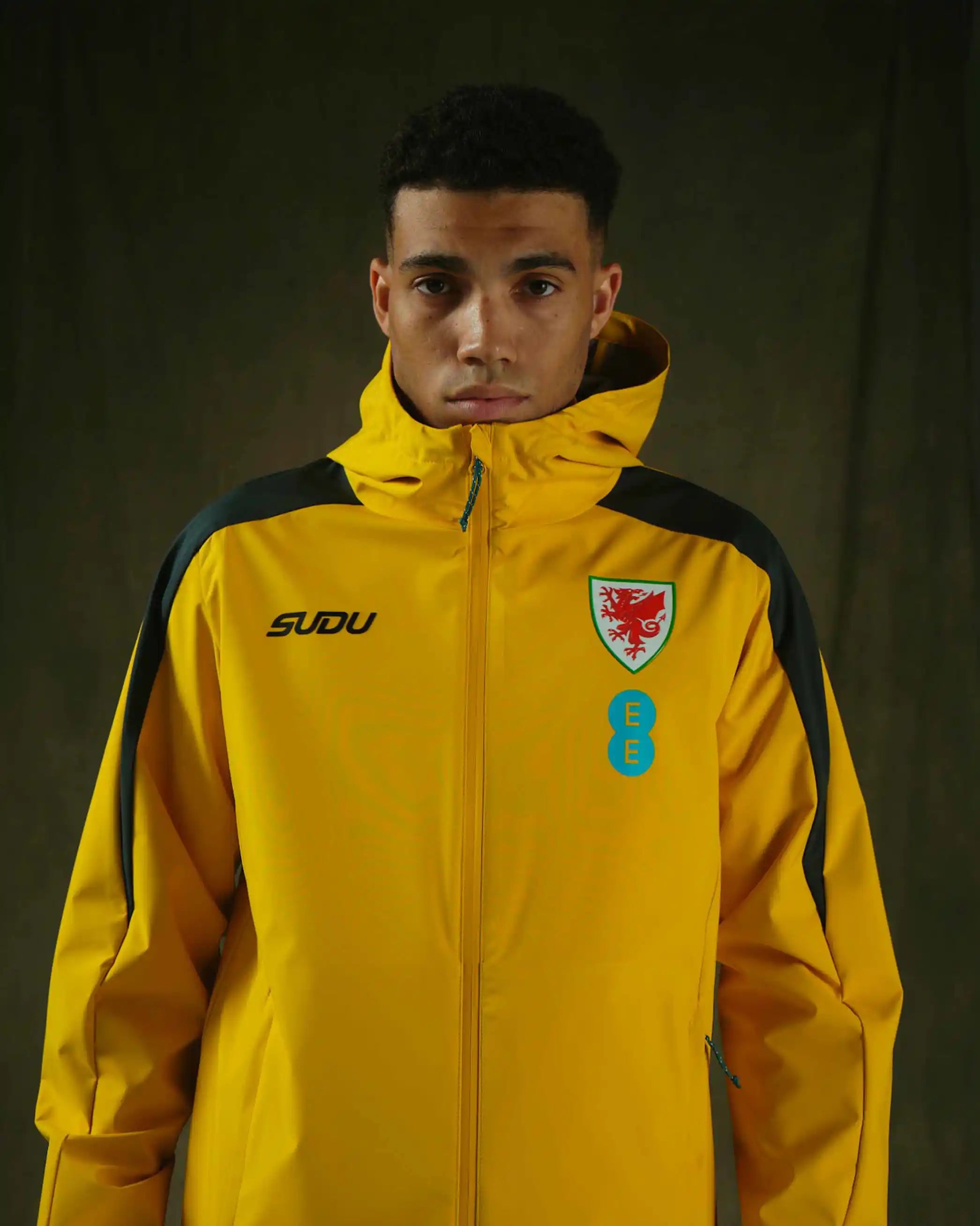 Wales Training SUDU giacca leggera gialla traspirante