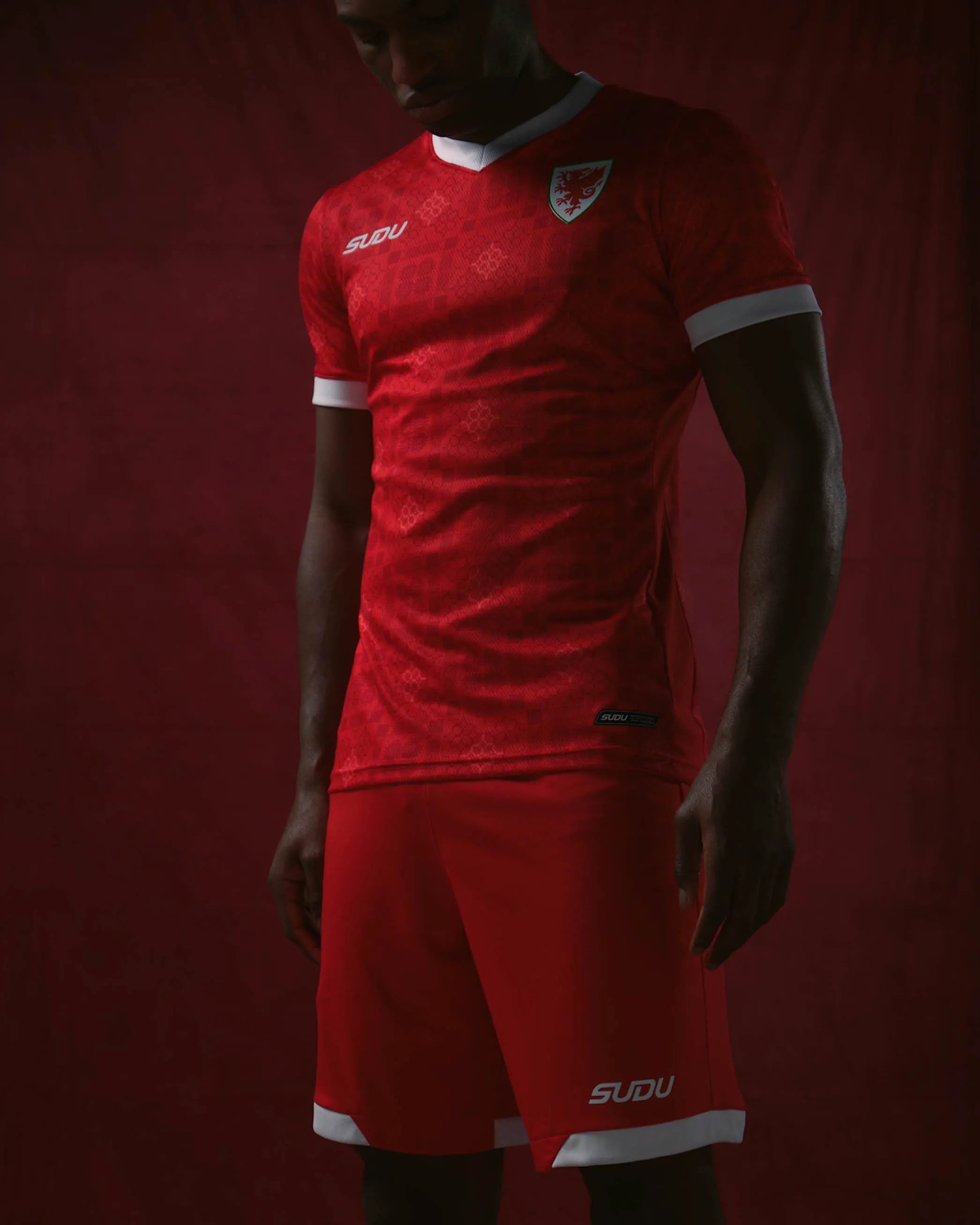 Wales SUDU 2026-28 Home Short pantaloncini rossi
