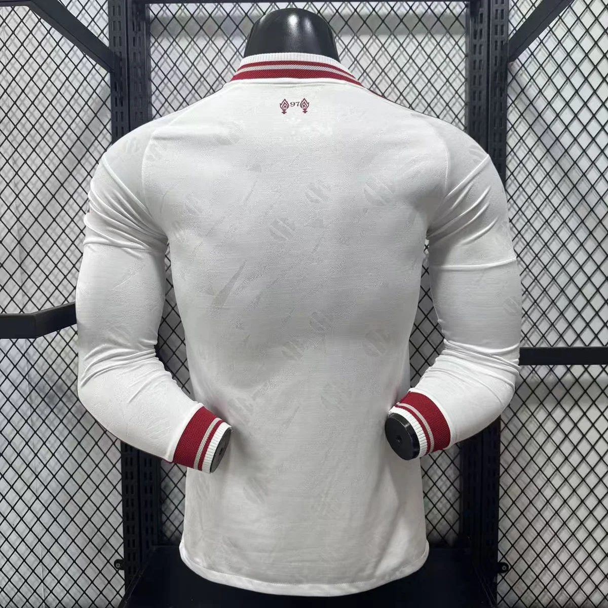 Liverpool 2026/27 seconda maglia maniche lunghe player panna bordeaux