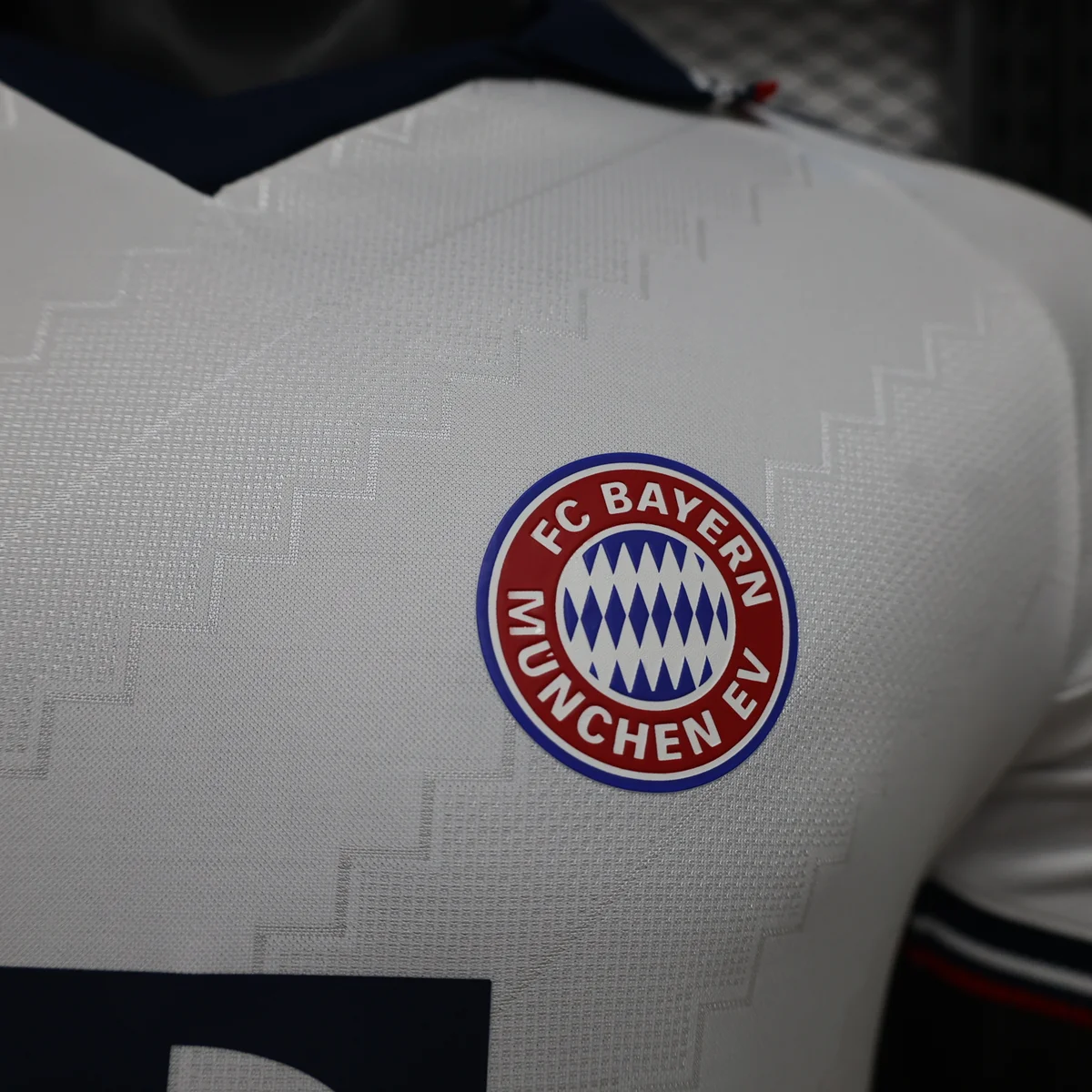 Tifoso Store Bayern Player Version maglia bianca 2026/27 ML