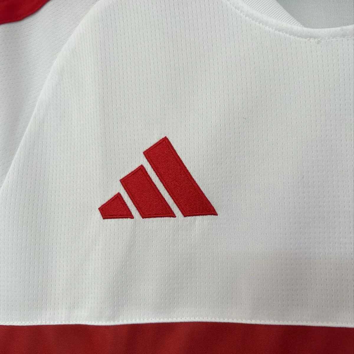 Flamengo 2026/27 seconda maglia bianca banda rossonera