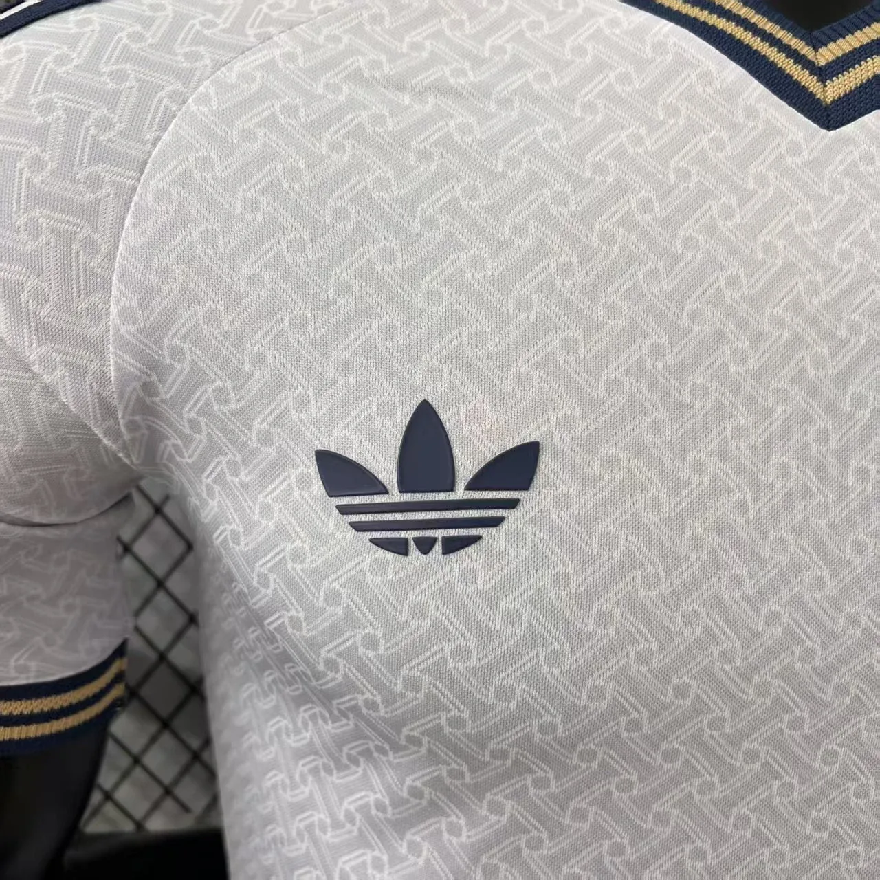 Tifoso Store Player Version Seconda Maglia Italia Mondiale 2026 maglia away giocatore