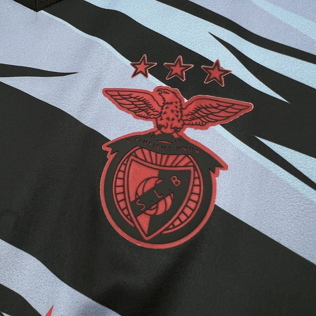 Tifoso Store Maglie da Calcio Benfica 2021/22 terza maglia rossa