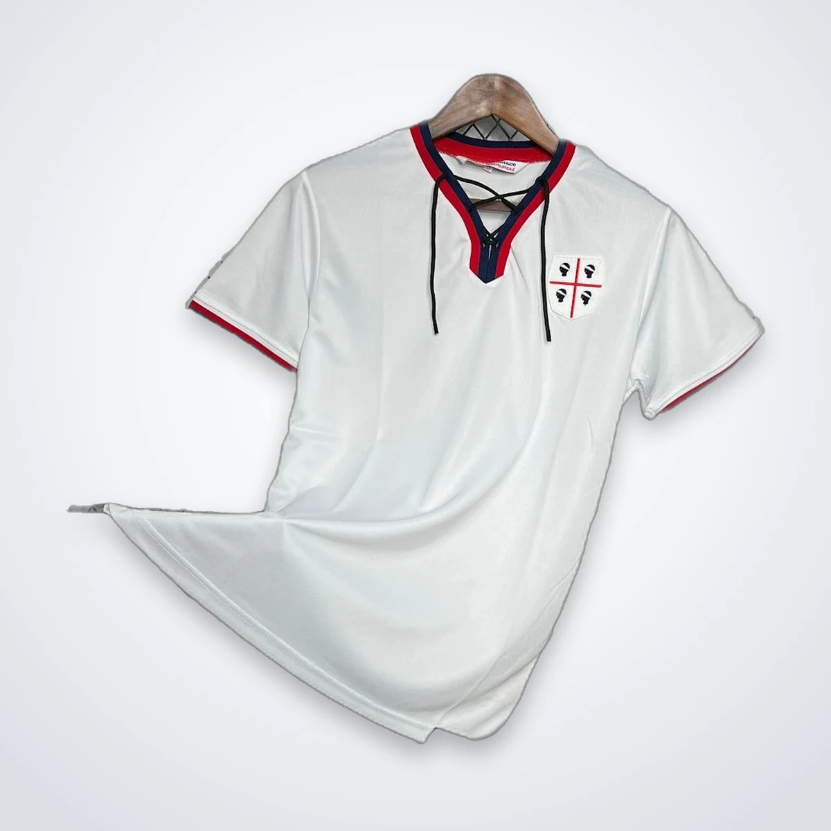 Tifoso Store Maglie da Calcio Cagliari 2024/25 maglia retro S-XXL