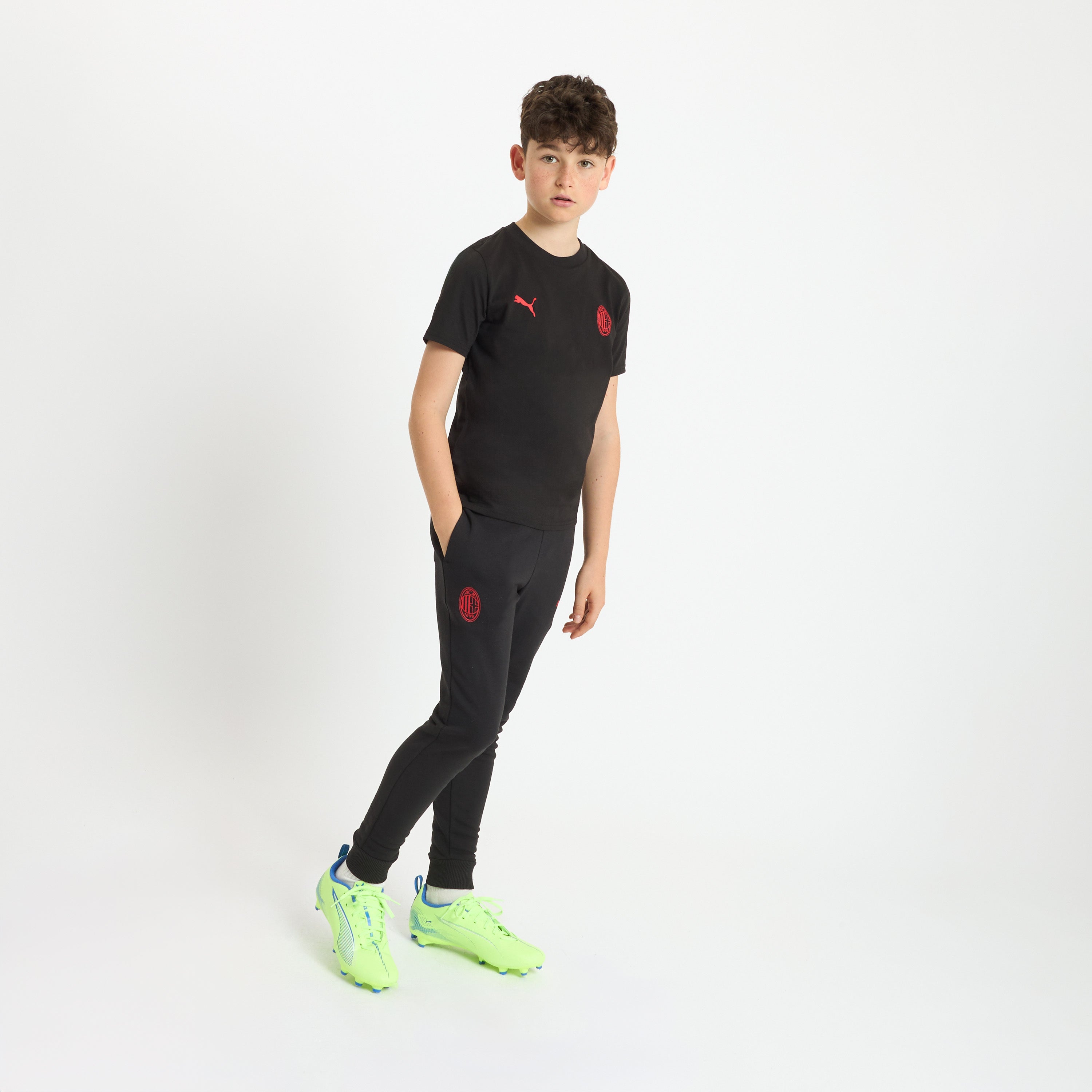 AC Milan Magliette Essential T-Shirt Bimbo Nero 8 Anni