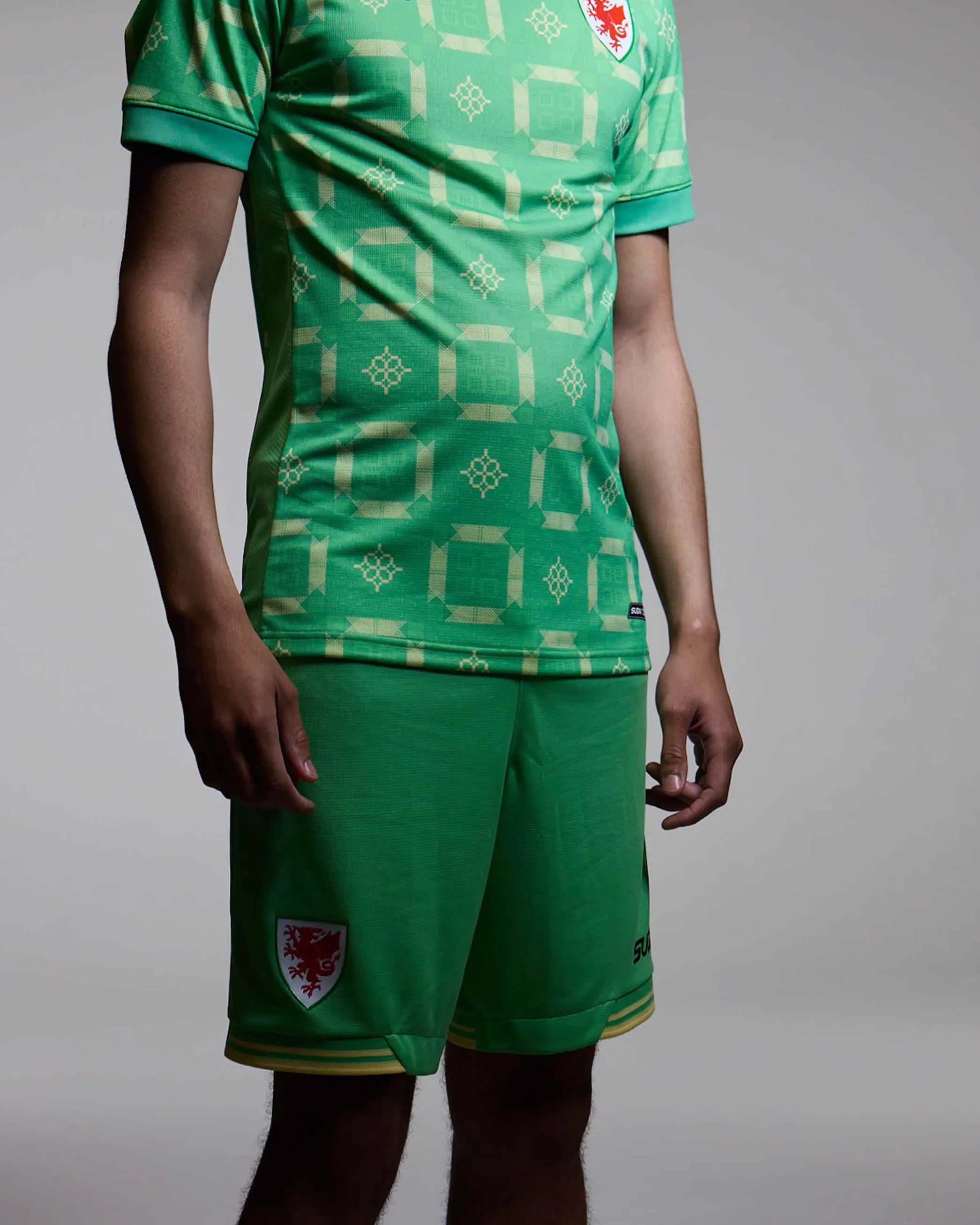 Wales Goalkeeper Kit pantaloncini portiere verde adulto