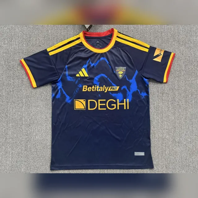Tifoso Store Lecce 2026/27 maglia terza blu navy fulmini