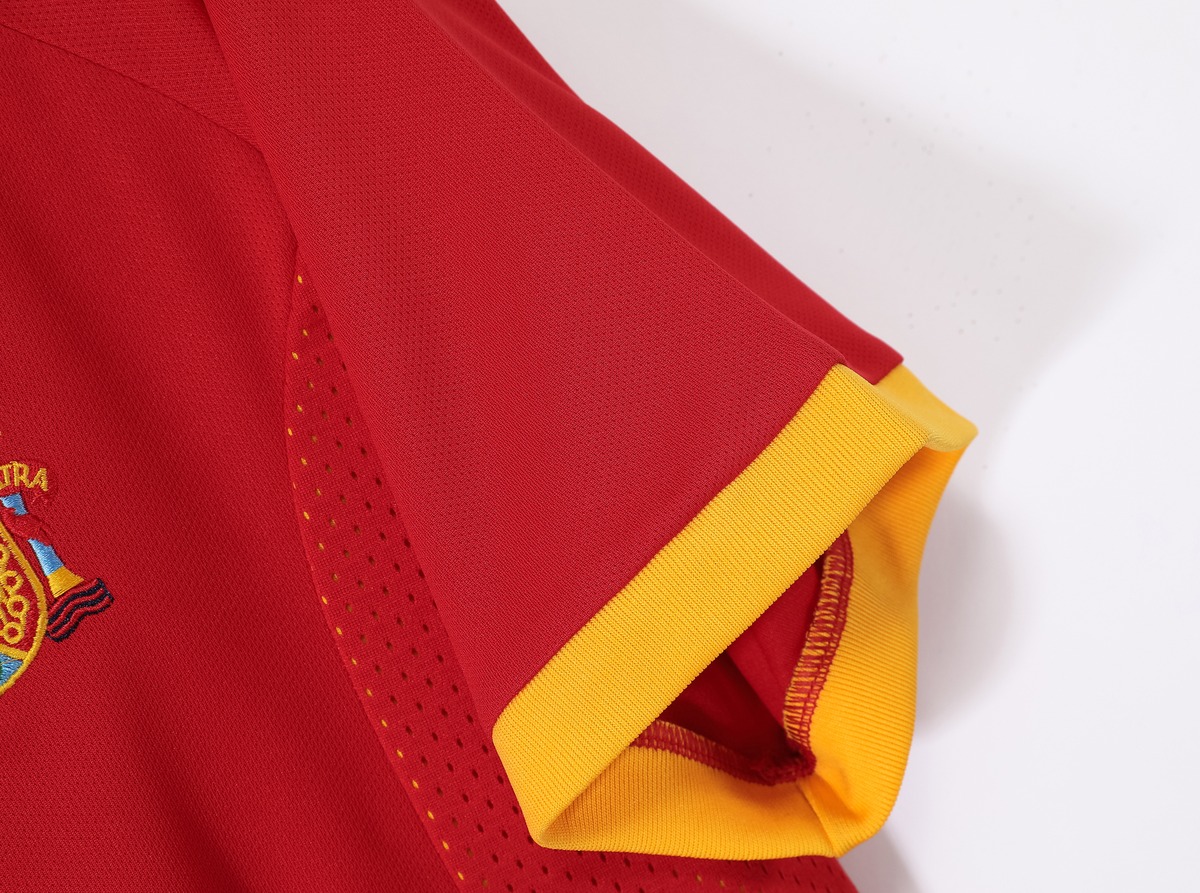 Tifoso Store Spagna 2002 maglia calcio rossa retro home