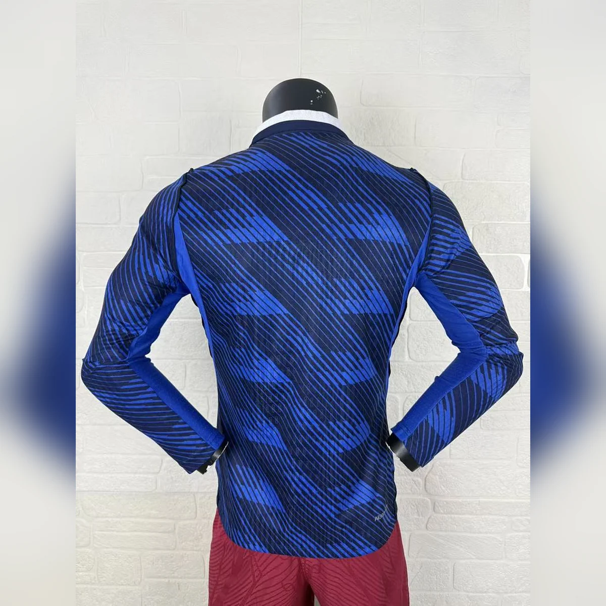 Tifoso Store Player Version Francia Manica Lunga 2026/27 maglia blu