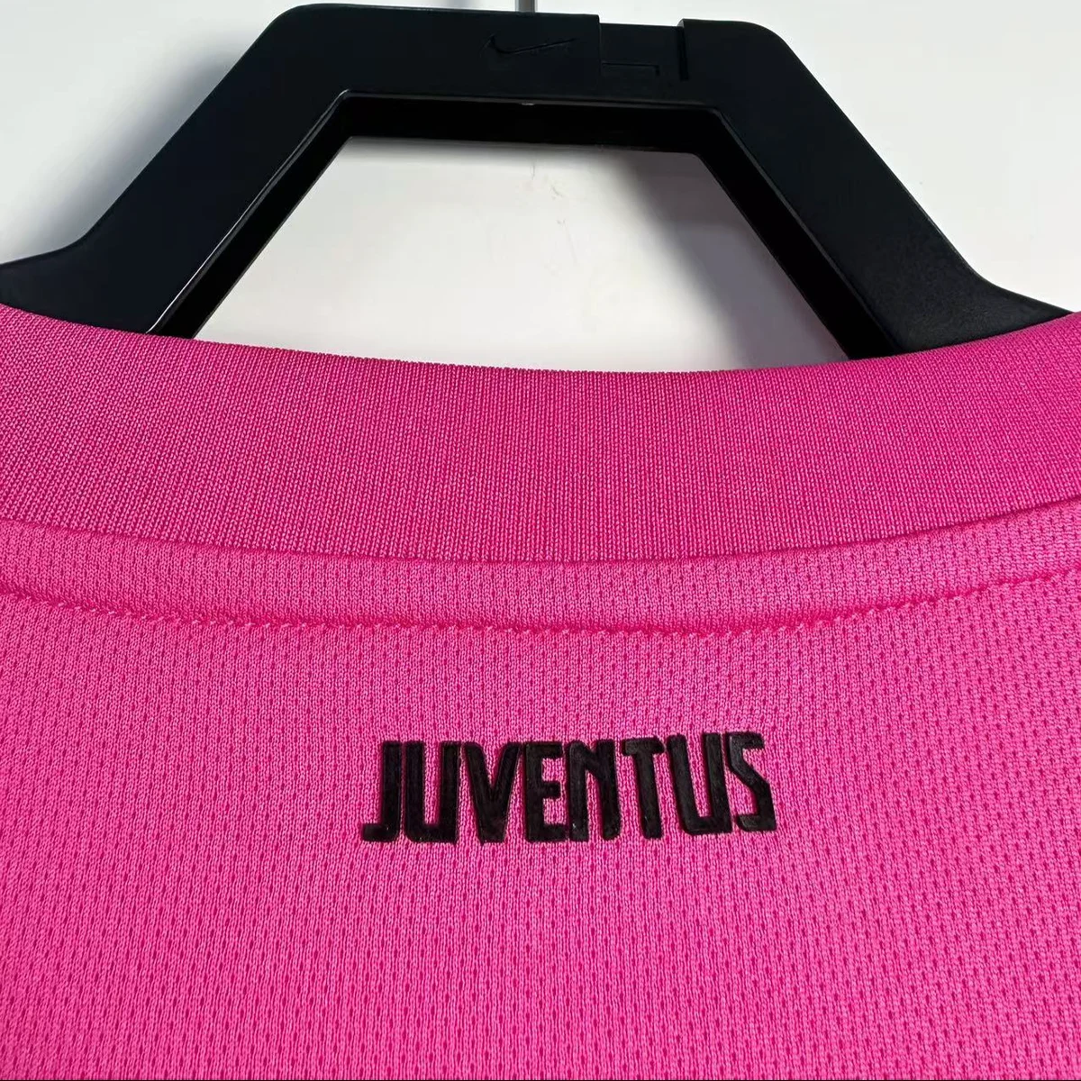 Tifoso Store Maglie da Calcio Juventus 2011/12 maglia rosa manica lunga