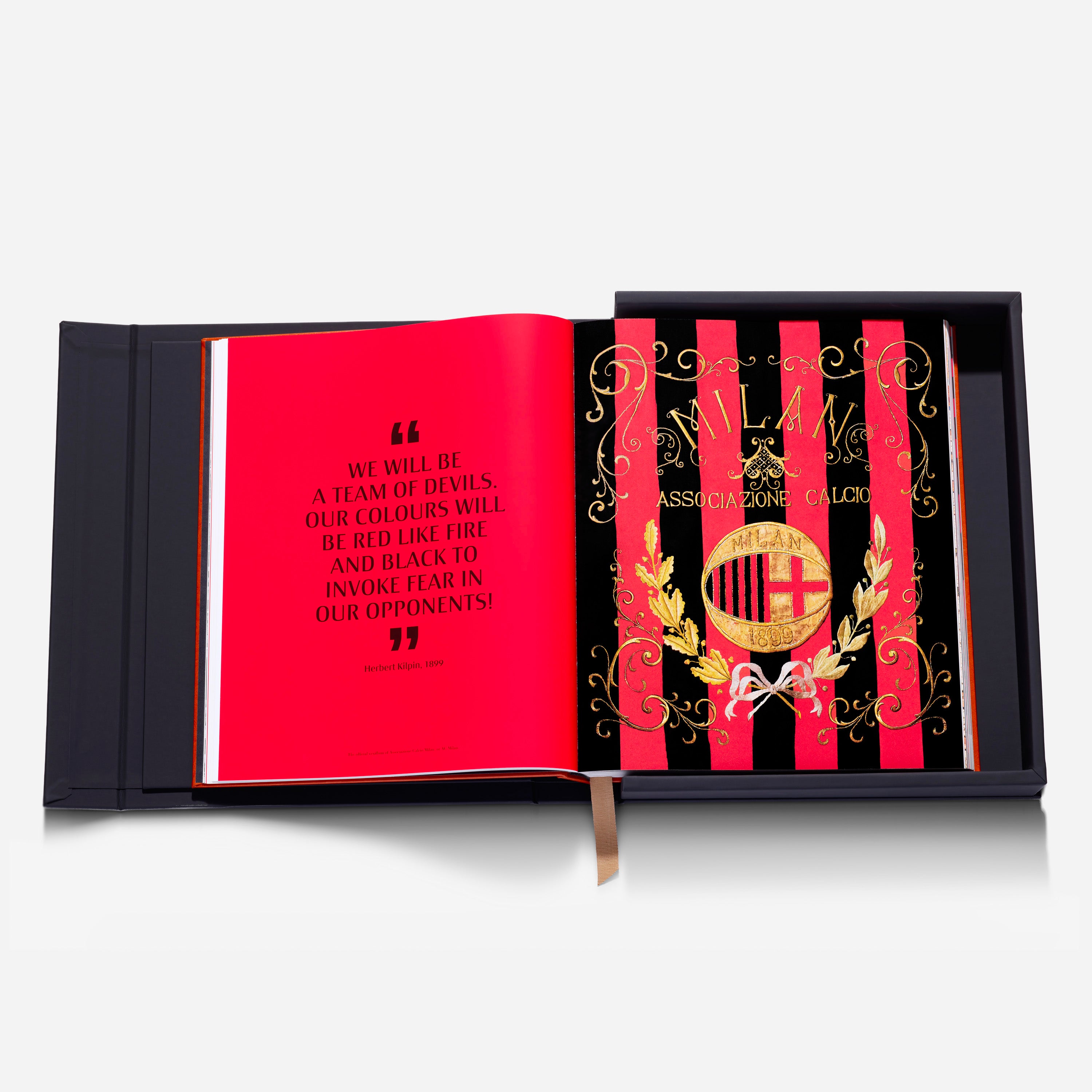 AC Milan Assouline Ultimate Edition libro 125° anniversario pelle
