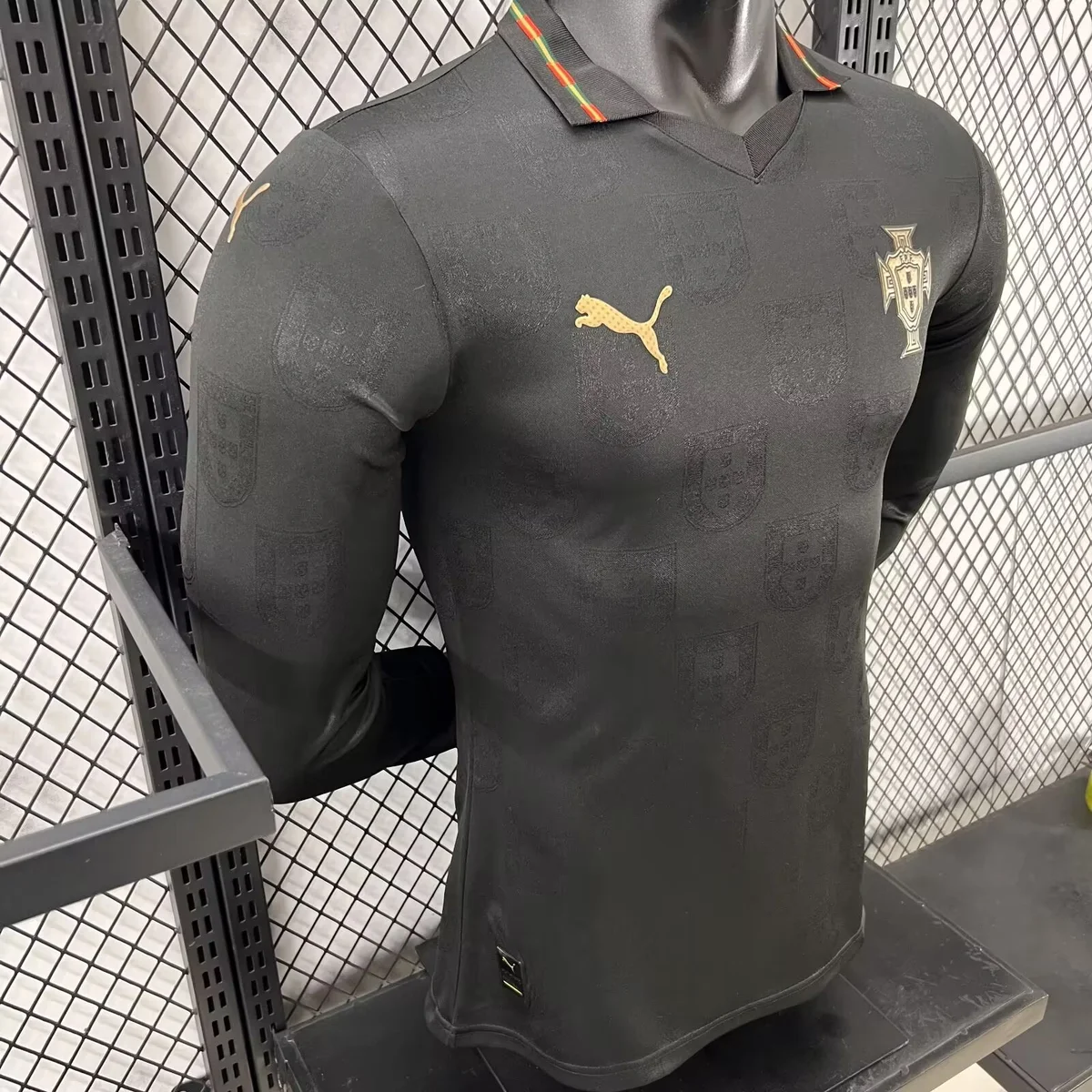 Portogallo Player Version 2026 maglia maniche lunghe nera oro