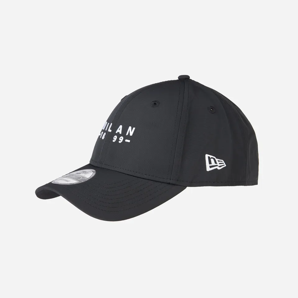 AC Milan 9FORTY New Era X Cap cappello nero ricamato