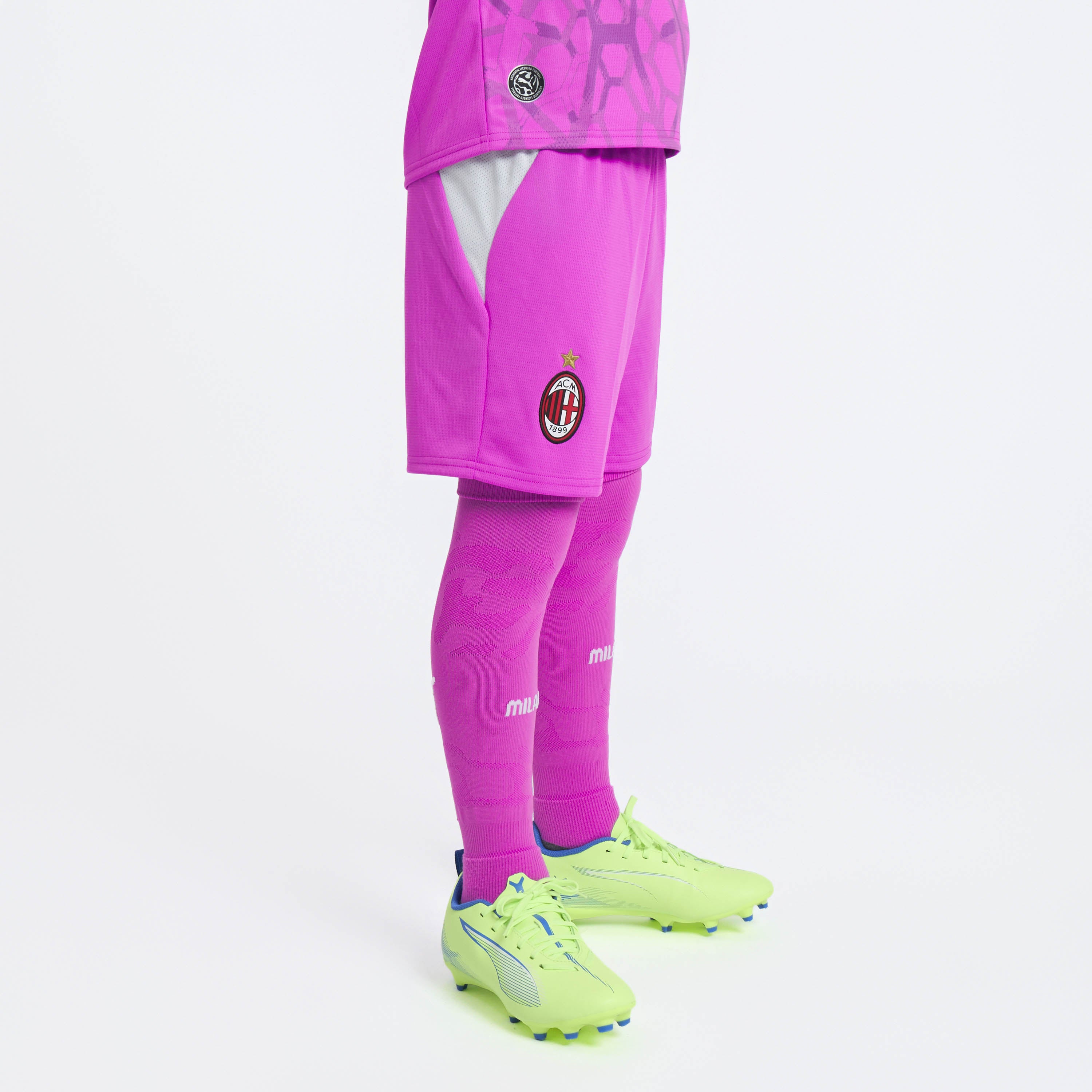 AC Milan 2026/27 shorts portiere bimbo away 10 anni