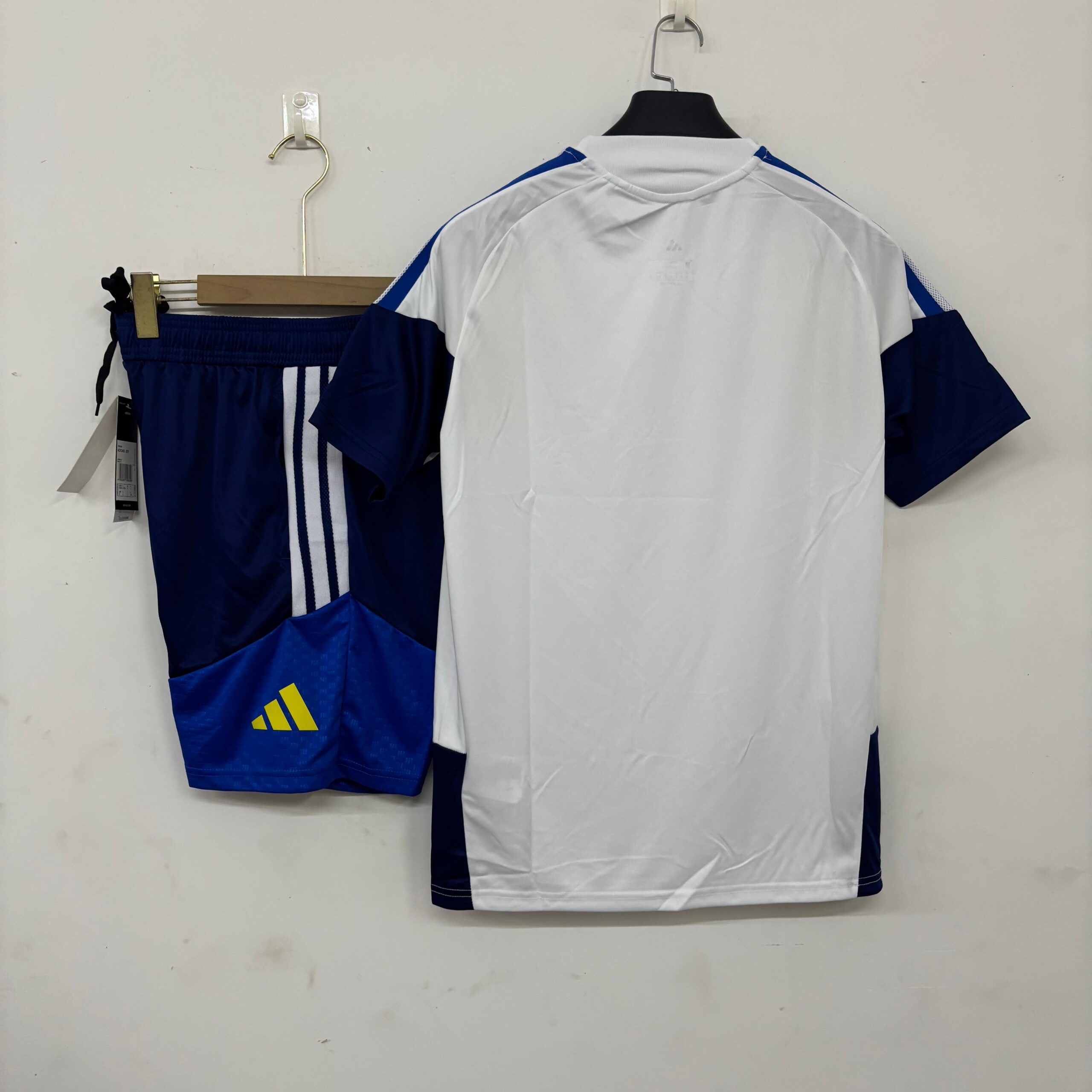 Boca Juniors 2026/27 set allenamento bianco maglia+pantaloncini
