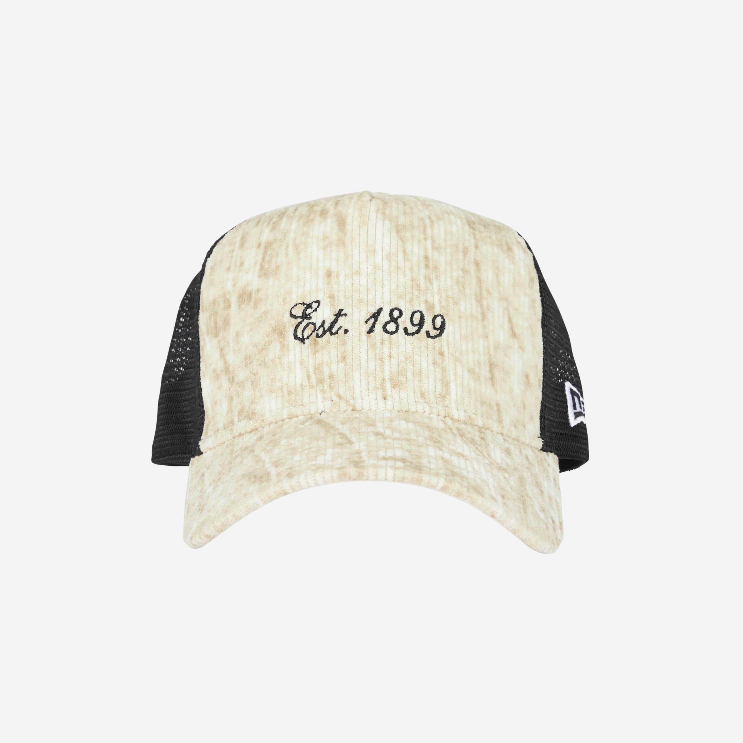 New Era X AC Milan Trucker Cap Velluto Beige Est. 1899