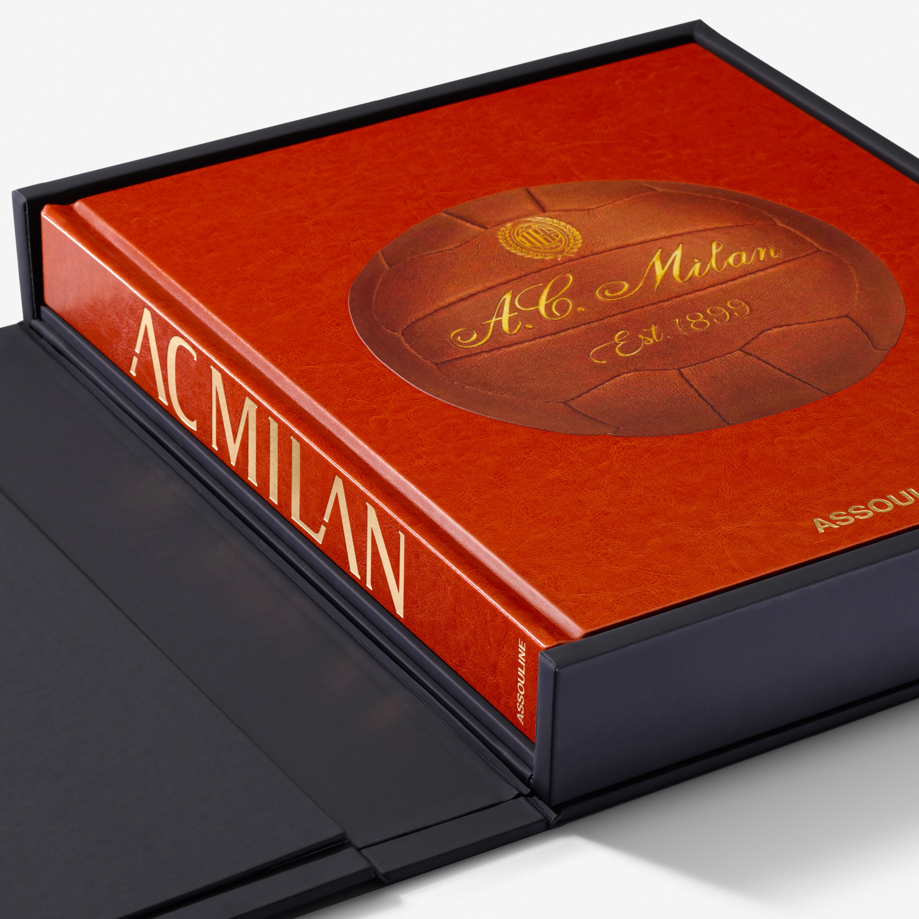 AC Milan Assouline Ultimate Edition libro 125° anniversario pelle