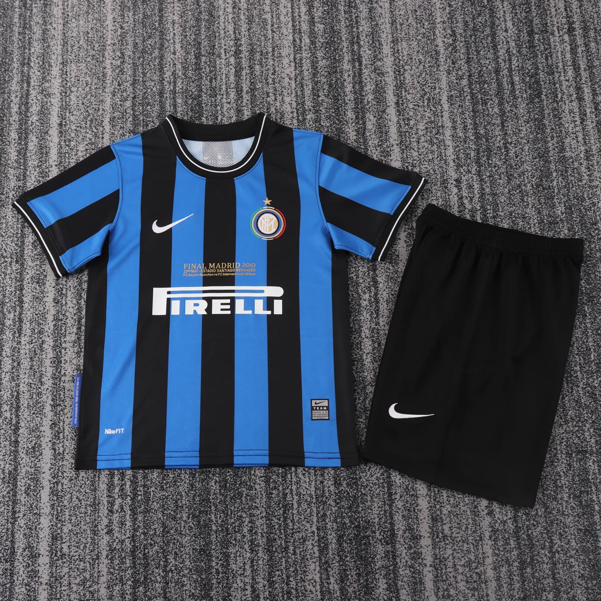 Tifoso Store Inter 2009/10 Completo calcio bambino 16-28