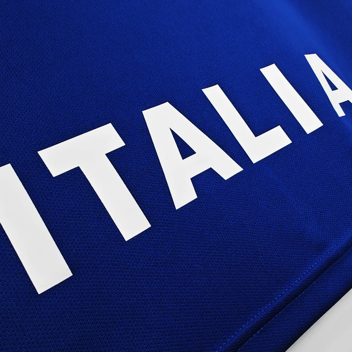 Italia 1996 Retro maglia azzurra polo oro