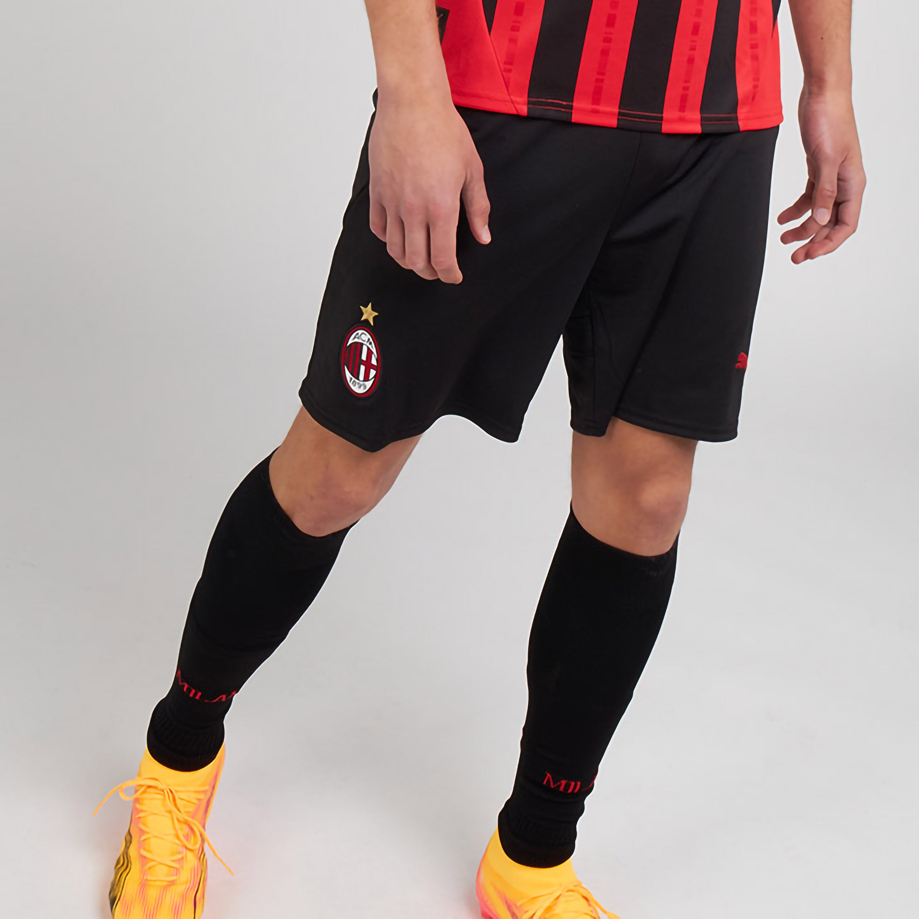 AC Milan Kit Gara Home 2024/25 pantaloncini uomo neri
