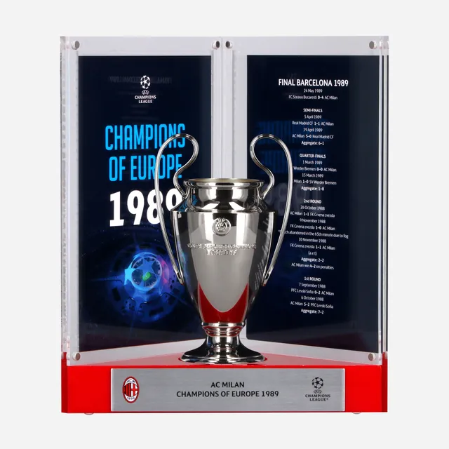 AC Milan Le Livre Ouvert locandina 150 mm 1989