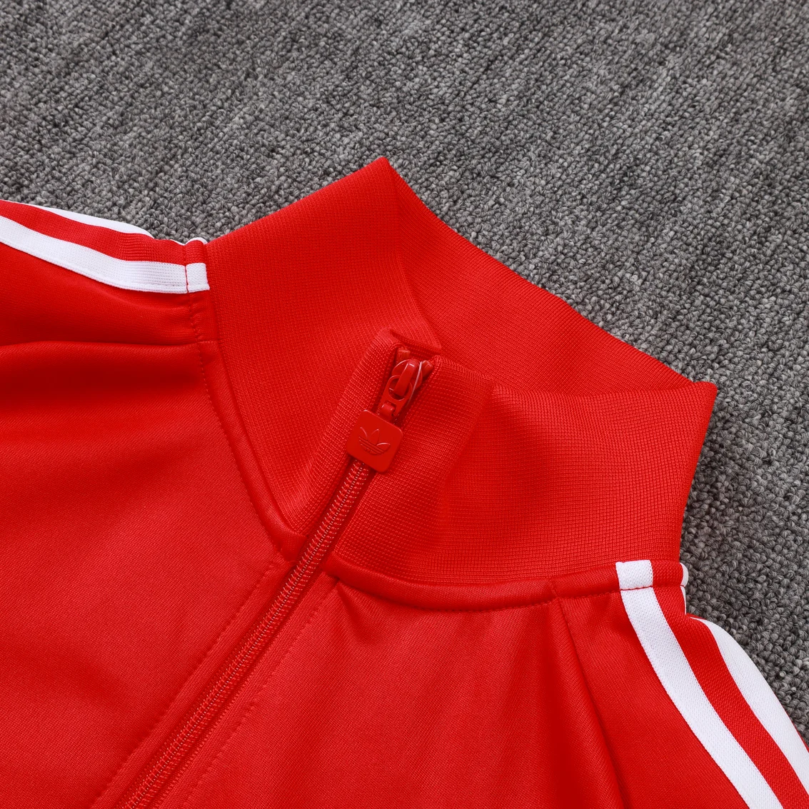 Tifoso Store Liverpool 2026/27 tuta bambino rossa righe