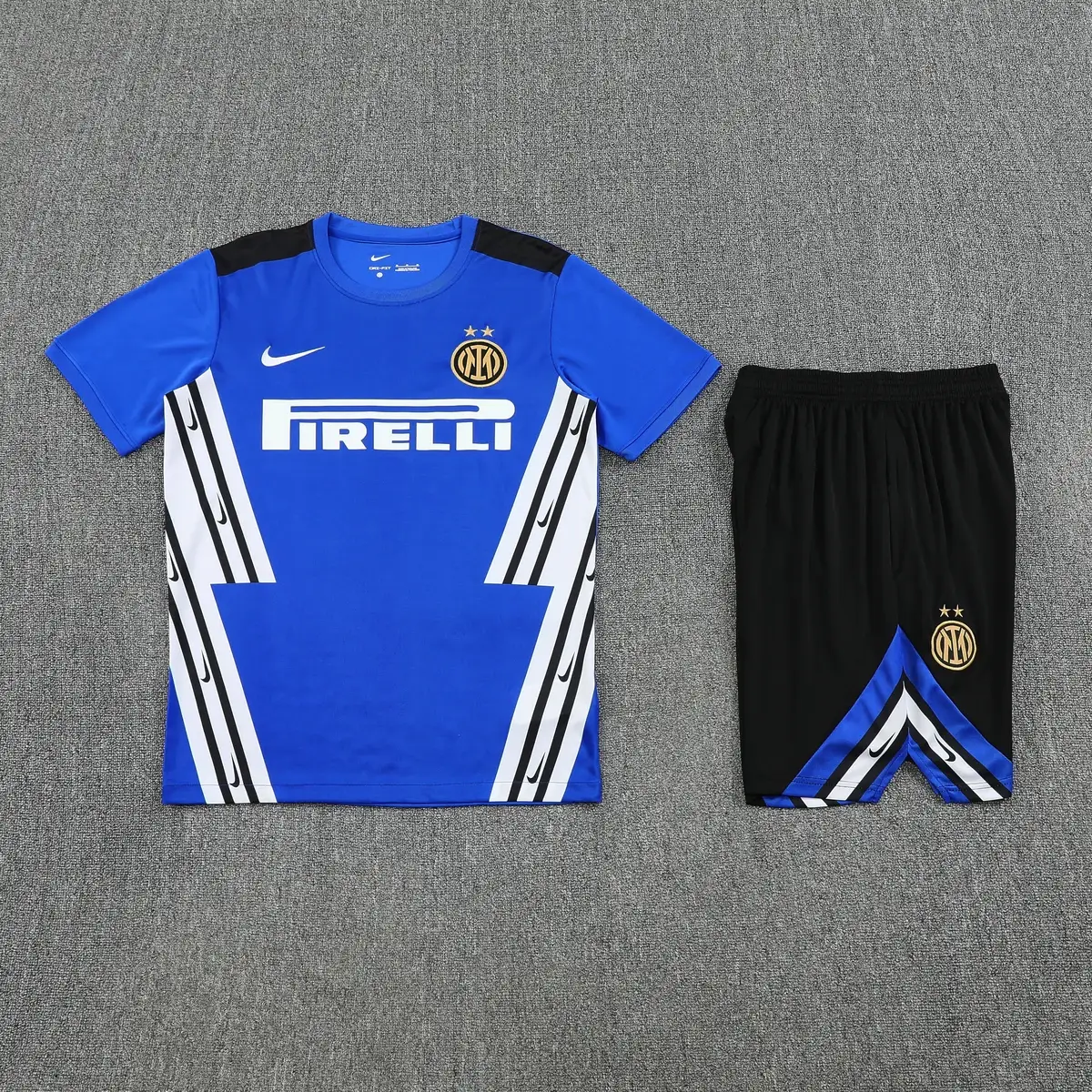 Inter Set Allenamento 2026/27 completo calcio azzurro fan