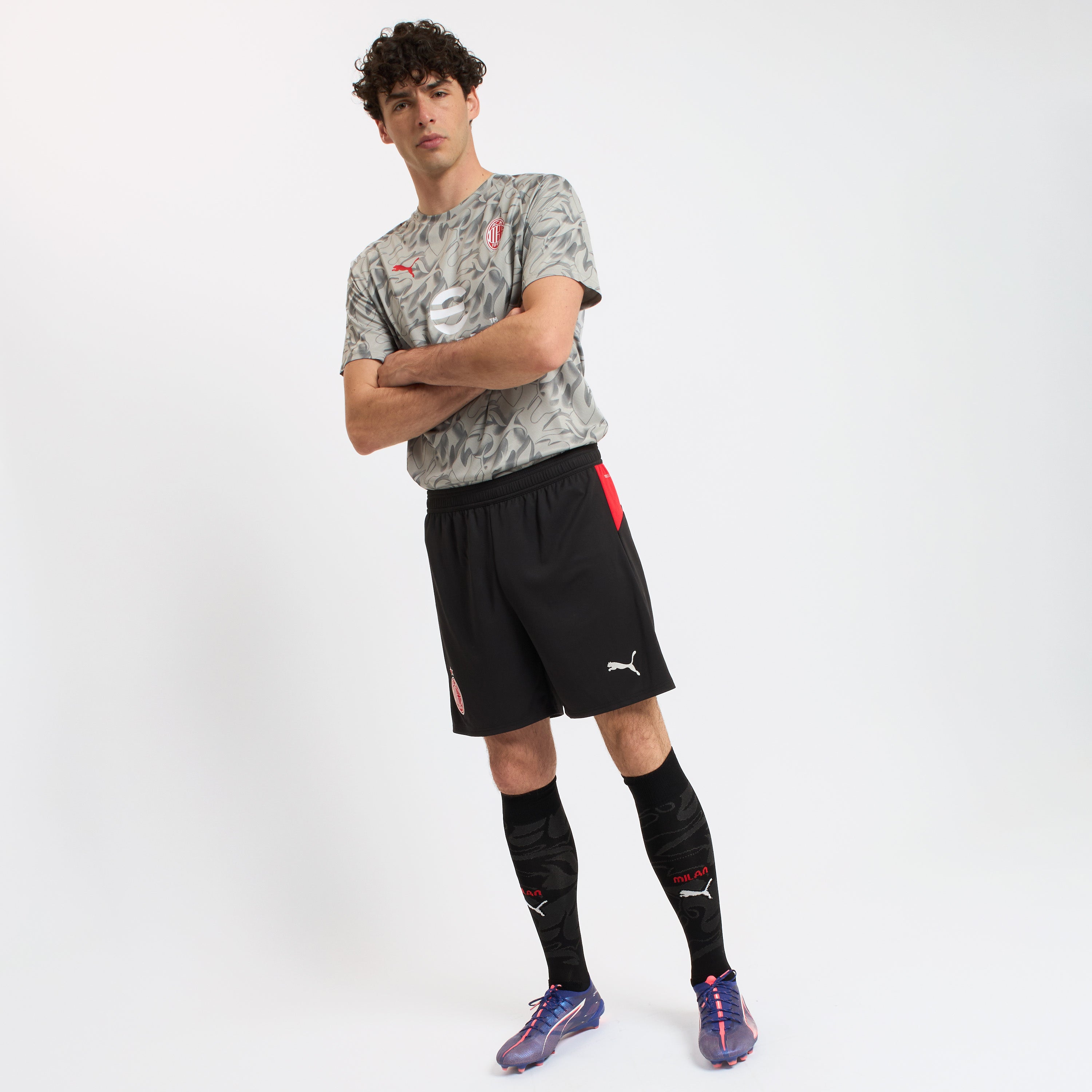 AC Milan Kit Gara Milan Home 2025/26 Pantaloncini Uomo Neri
