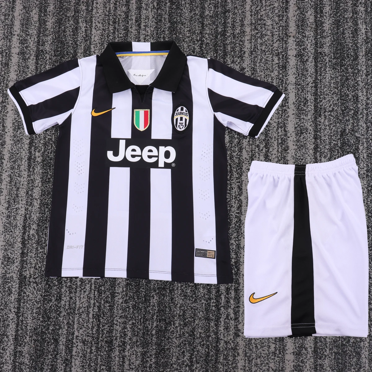 Juventus 2014/15 completo calcio bambino strisce 16-28