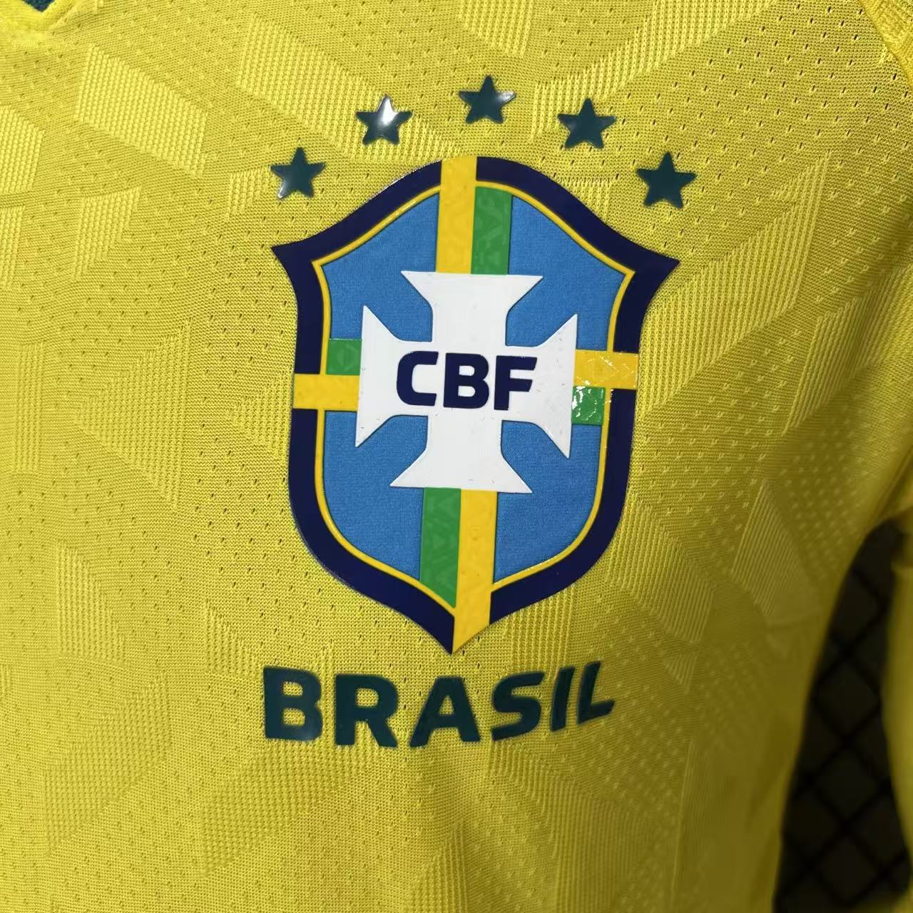 Tifoso Store Brasile 2026/27 maglia calcio manica lunga gialla