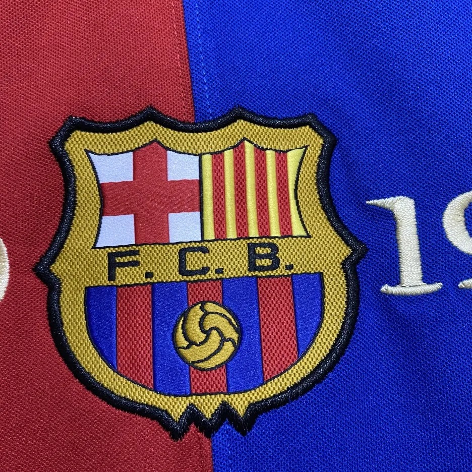 Maglia Barcellona player version a scacchi blu catalogo
