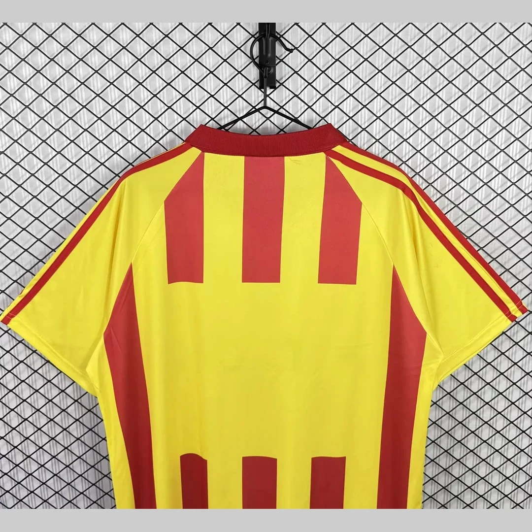 Tifoso Store Maglie da Calcio Lecce 1991/92 maglia retro home