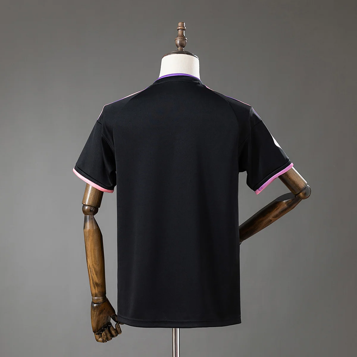 Tifoso Store Terza Maglia Siviglia 2026/27 maglia nera lilla