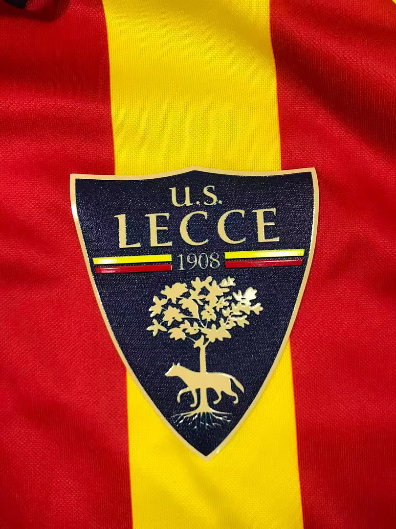 Tifoso Store Lecce 2026/27 maglia strisce giallorosse