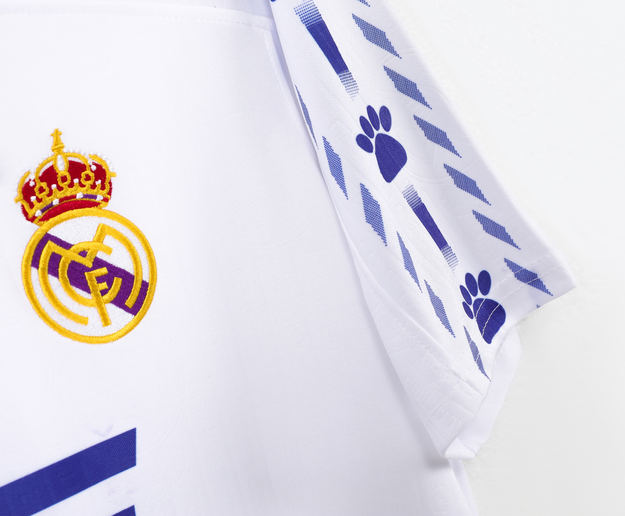 Real Madrid Prima Maglia 1996/97 maglia retro