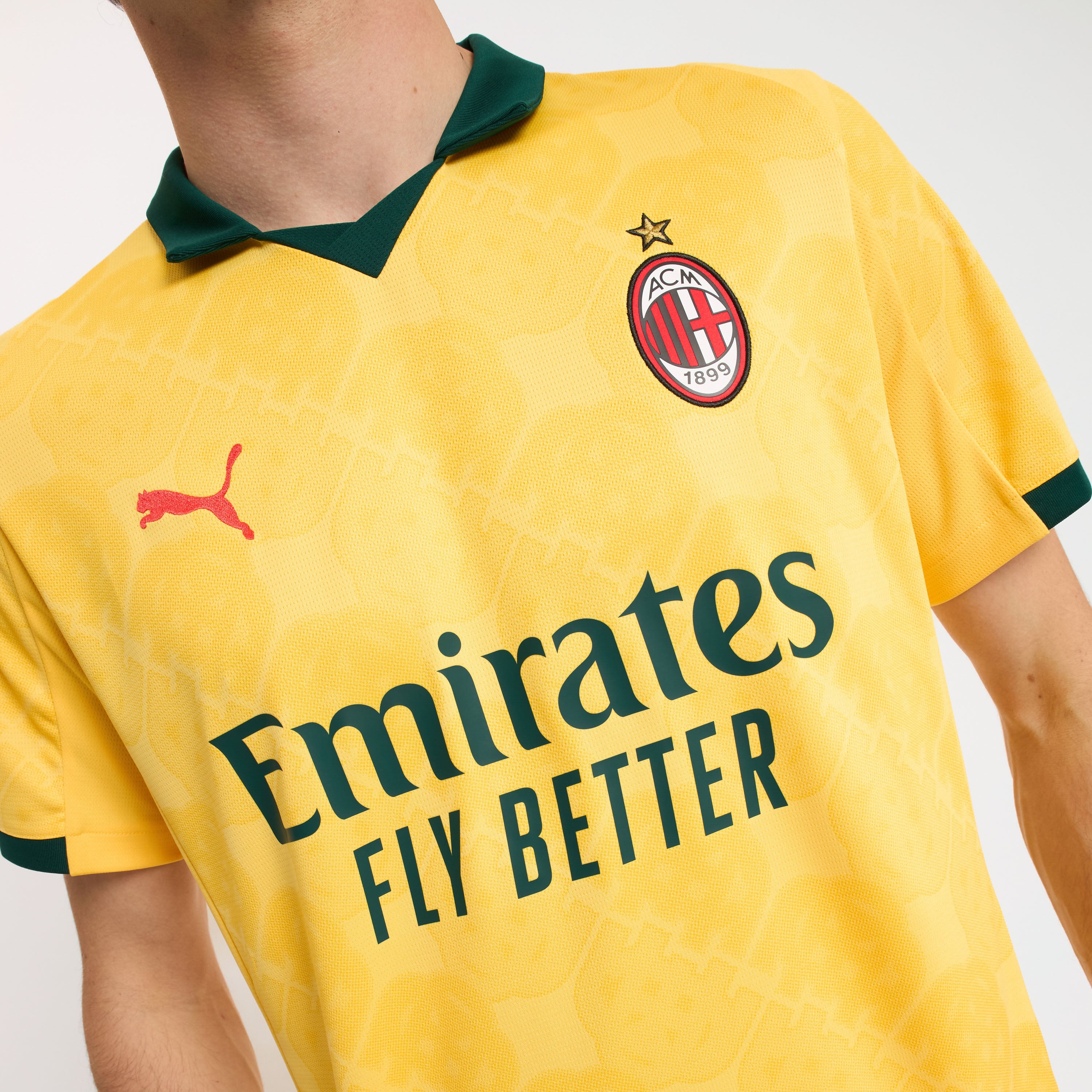 AC Milan Kit Gara 2025/26 Maglia Third Uomo Gialla