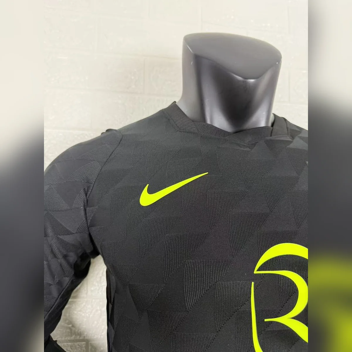 Tifoso Store Player Version Seconda Maglia Atletico 2026/27 maglia nera manica lunga
