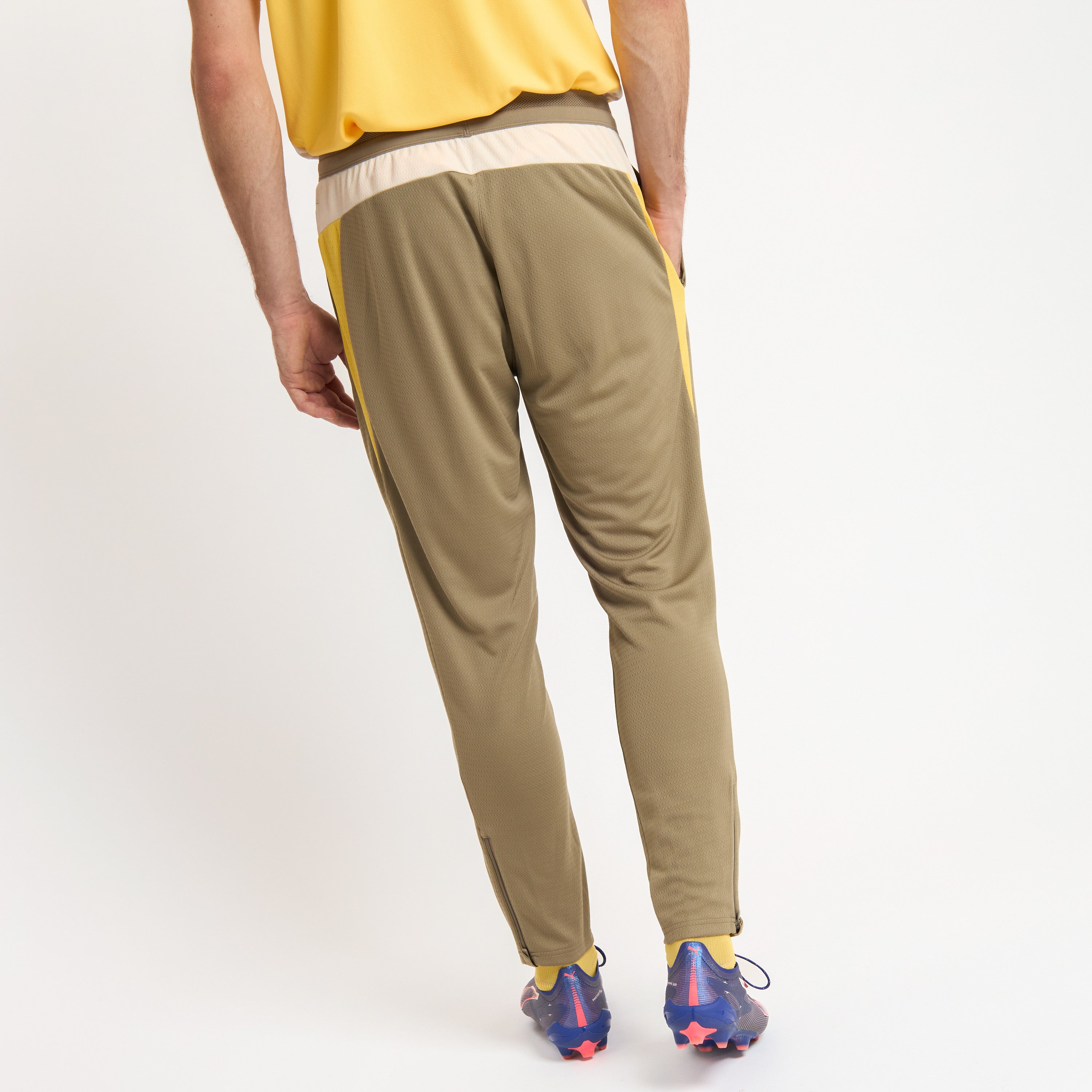 Milan Training 2025/26 pantaloni beige uomo regular fit